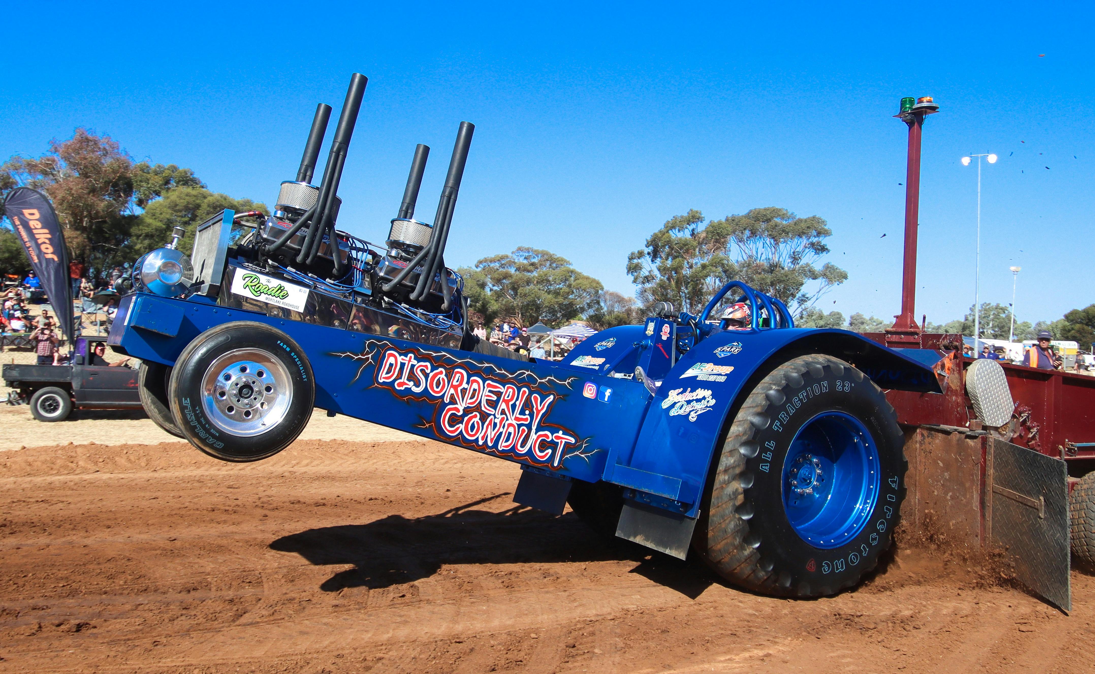 Quambatook Tractor Pull - Australian Championships