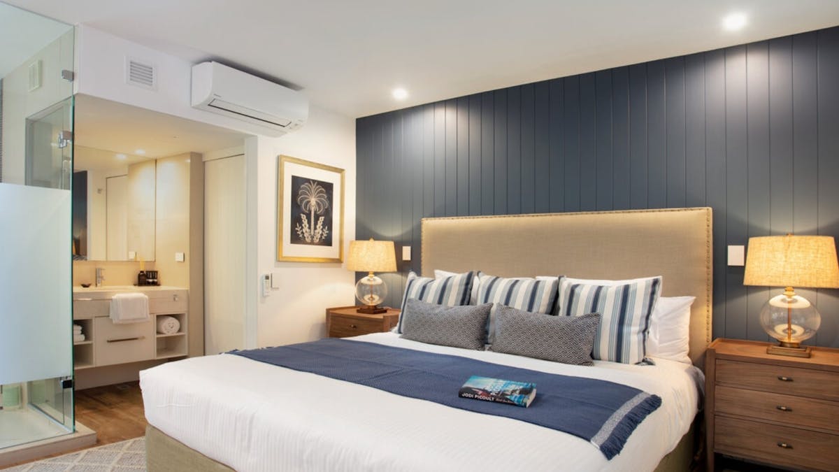 Luxury and Spacious Noosa Apartment, private balcony, cleverly designed