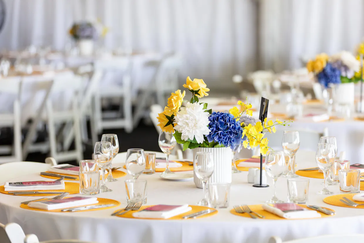 The Establishment - TAB Mooloolaba Cup Day