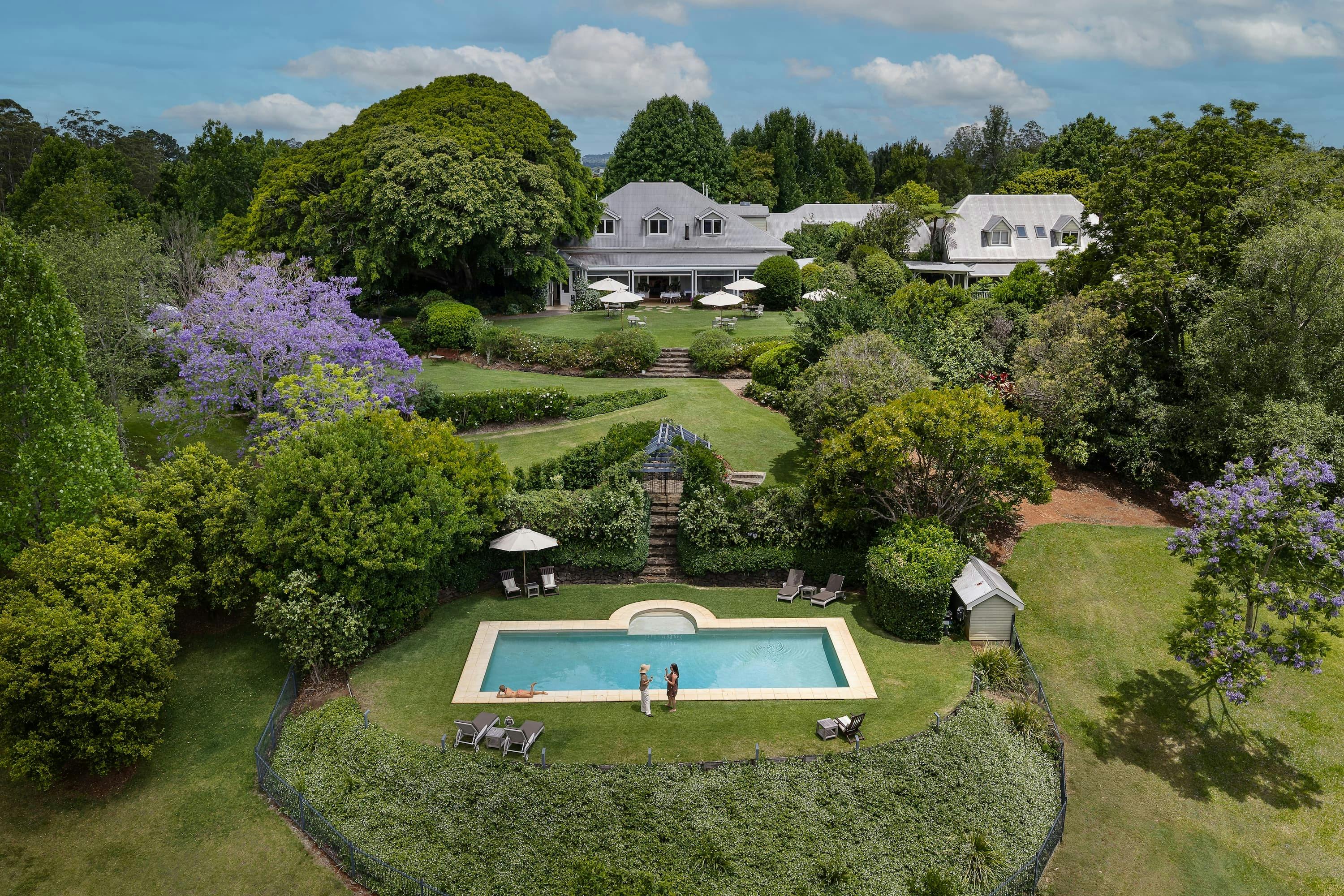 Up to 15% off Early Bird