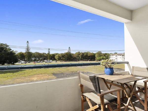 Bribie Island Holiday Hub Bribie Island Holiday Hub