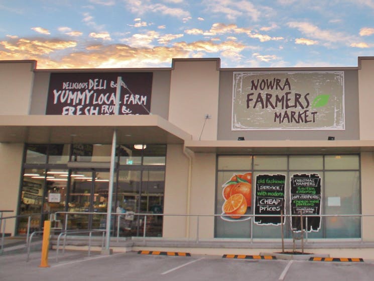 Nowra Farmers Market shopfront