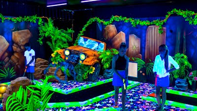 Glow in the dark mini golf