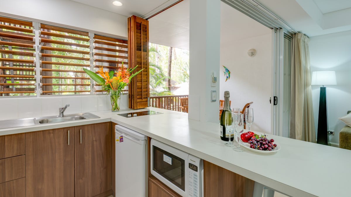 1 Bedroom Suite Kitchen