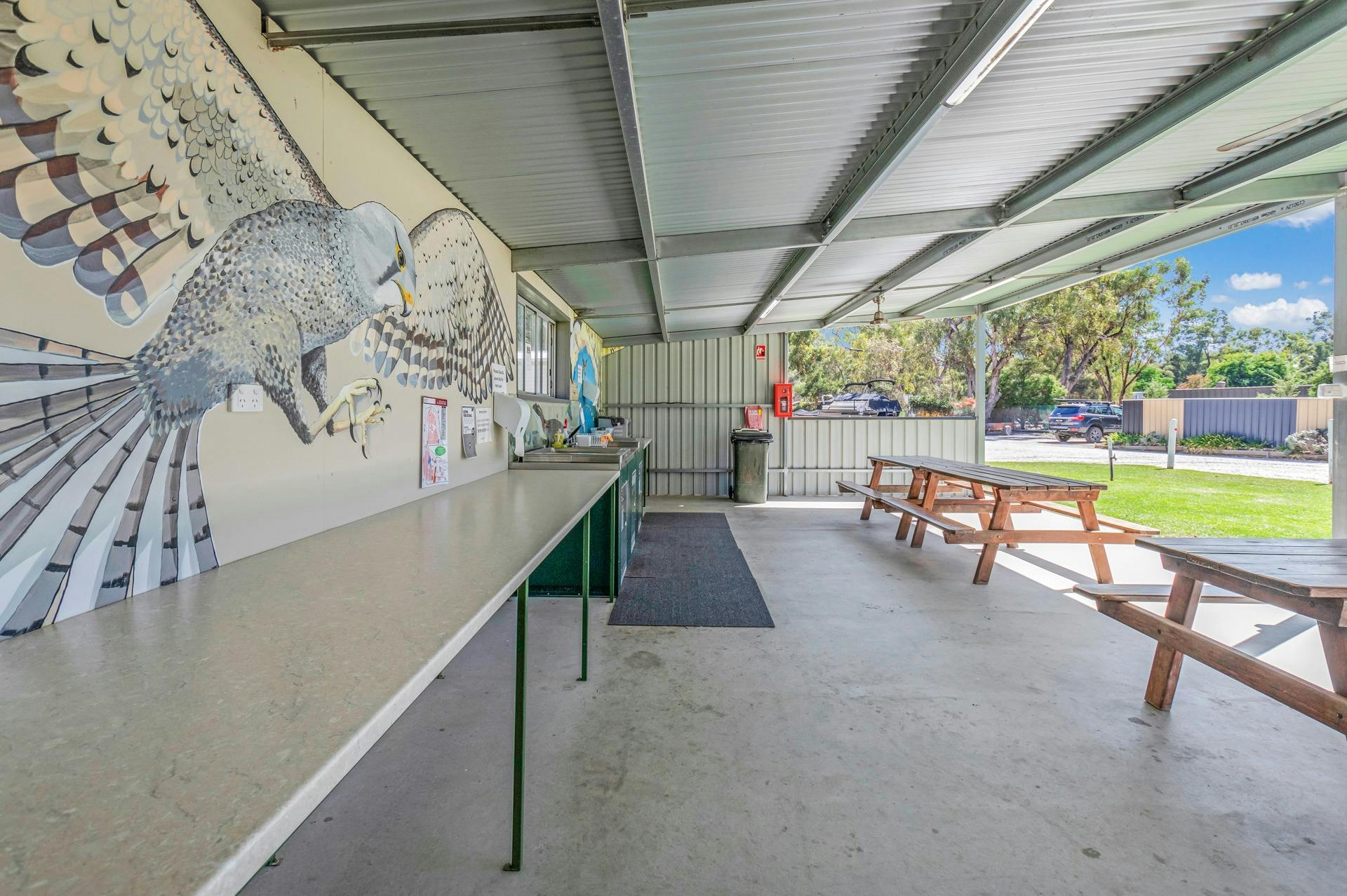 Torrumbarry Weir Holiday Park Camp Kitchen
