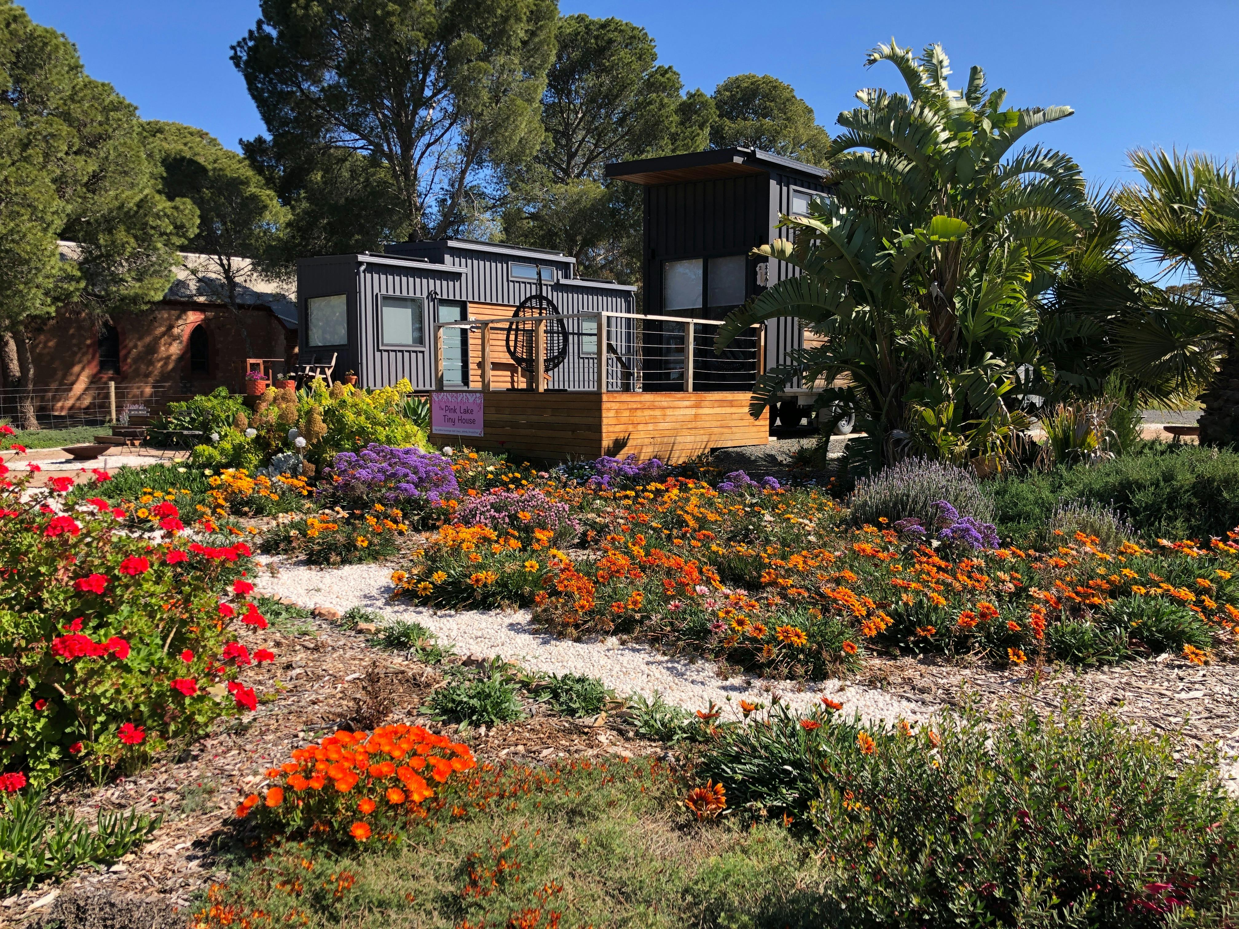 tiny house, pink lake, front garden