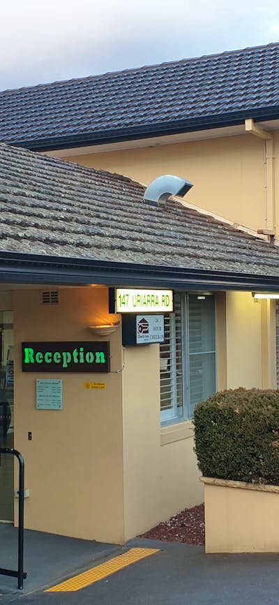 Entrance Country Plaza Motel Queanbeyan