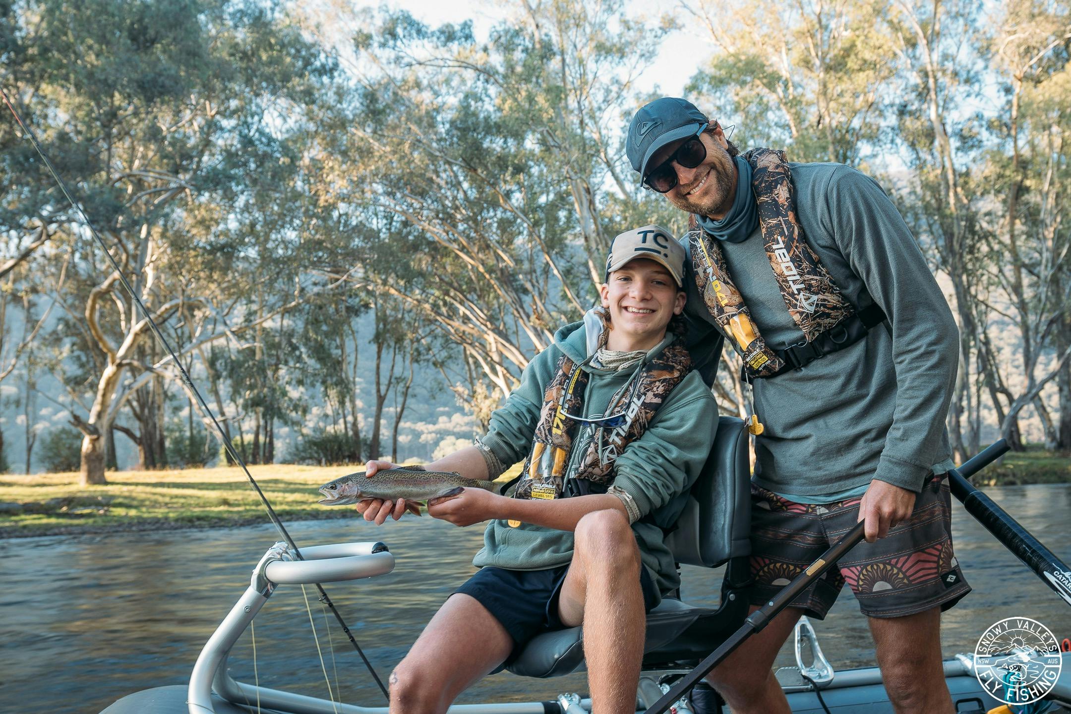 ここトゥムットで世界クラスのフライフィッシングを体験してください!