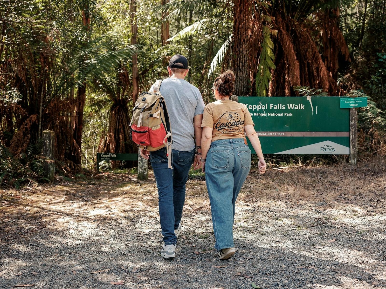couple approaching the start of the Keppel Falls walk