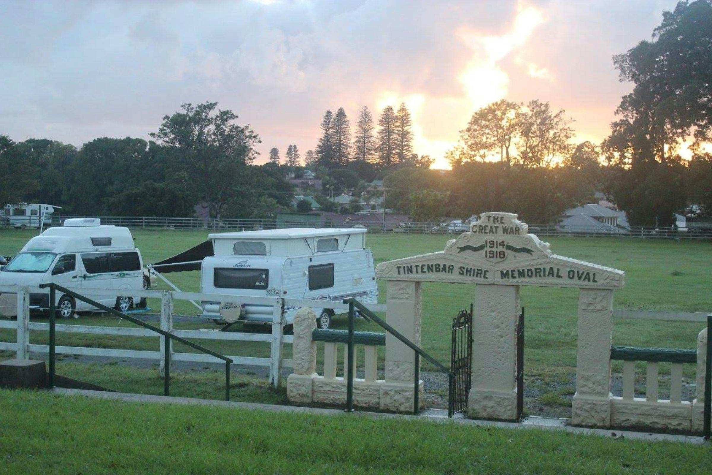 알스톤빌 쇼그라운드