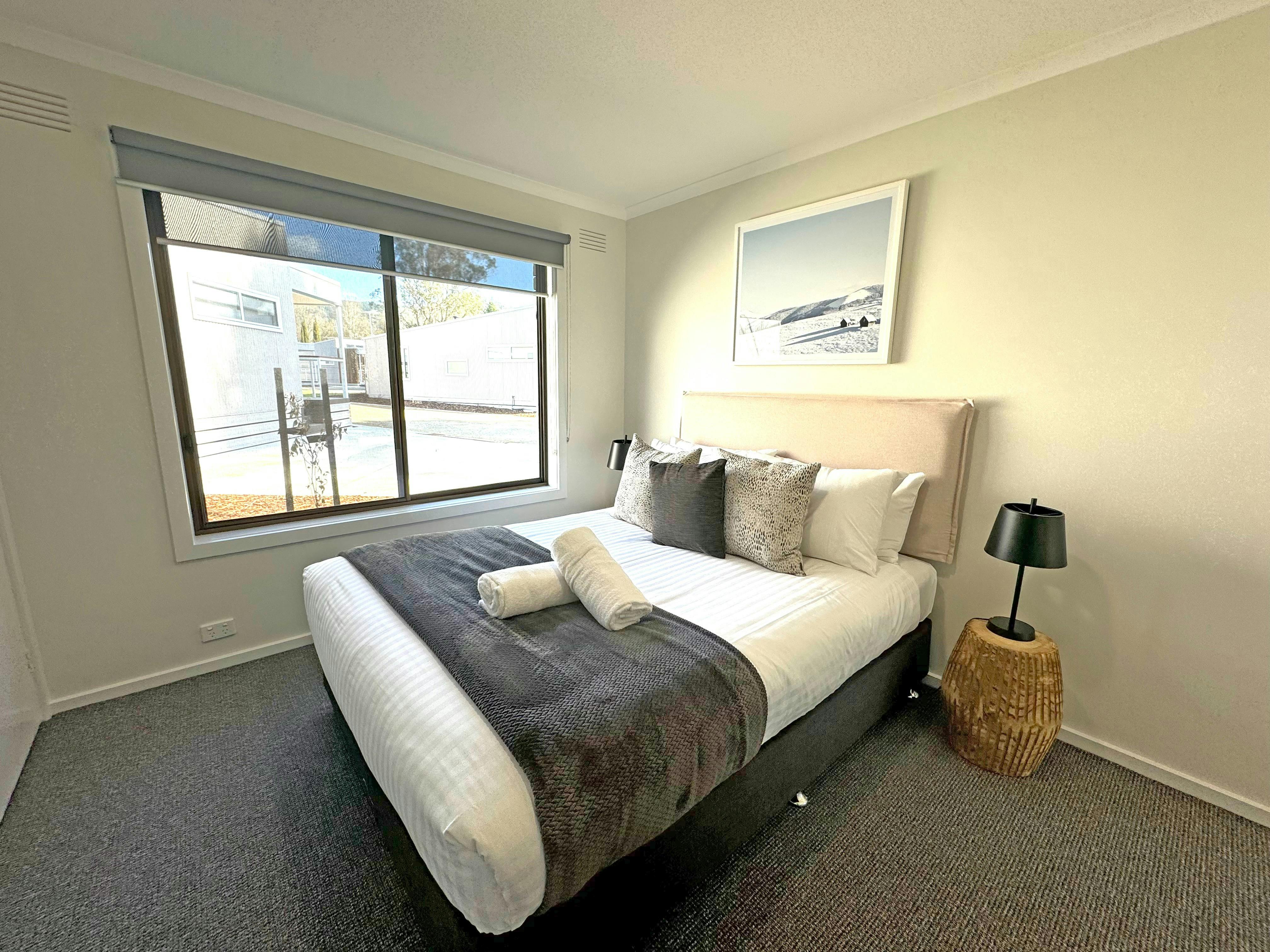 Alpine Crest Holiday House (4BR) | Tasman Holiday Parks - South Bright