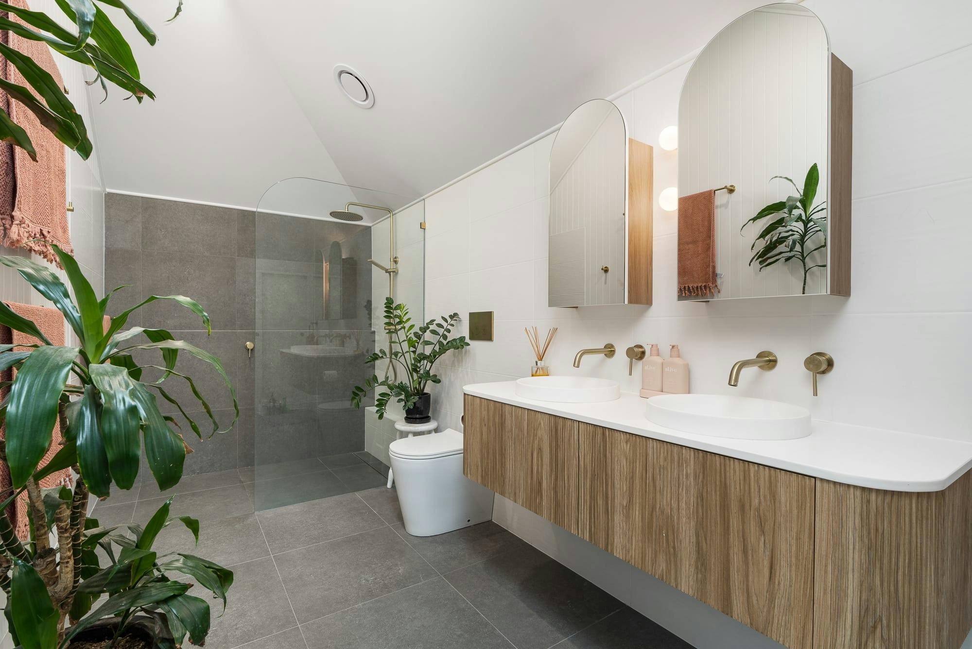 Ensuite-at-71-Prince-Orange-NSW