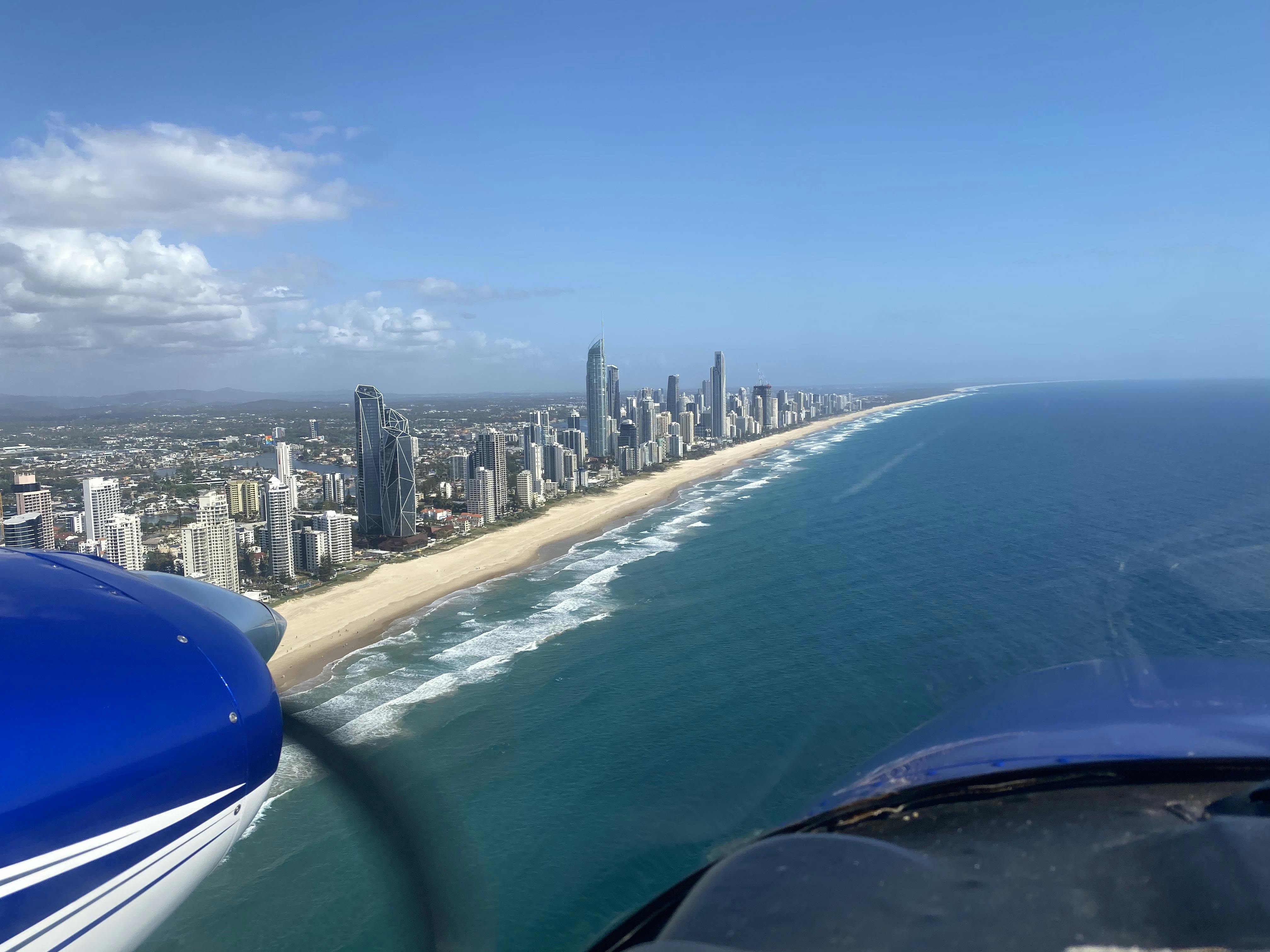 Gold Coast air highway - Brisbane Flight Charter scenic flight