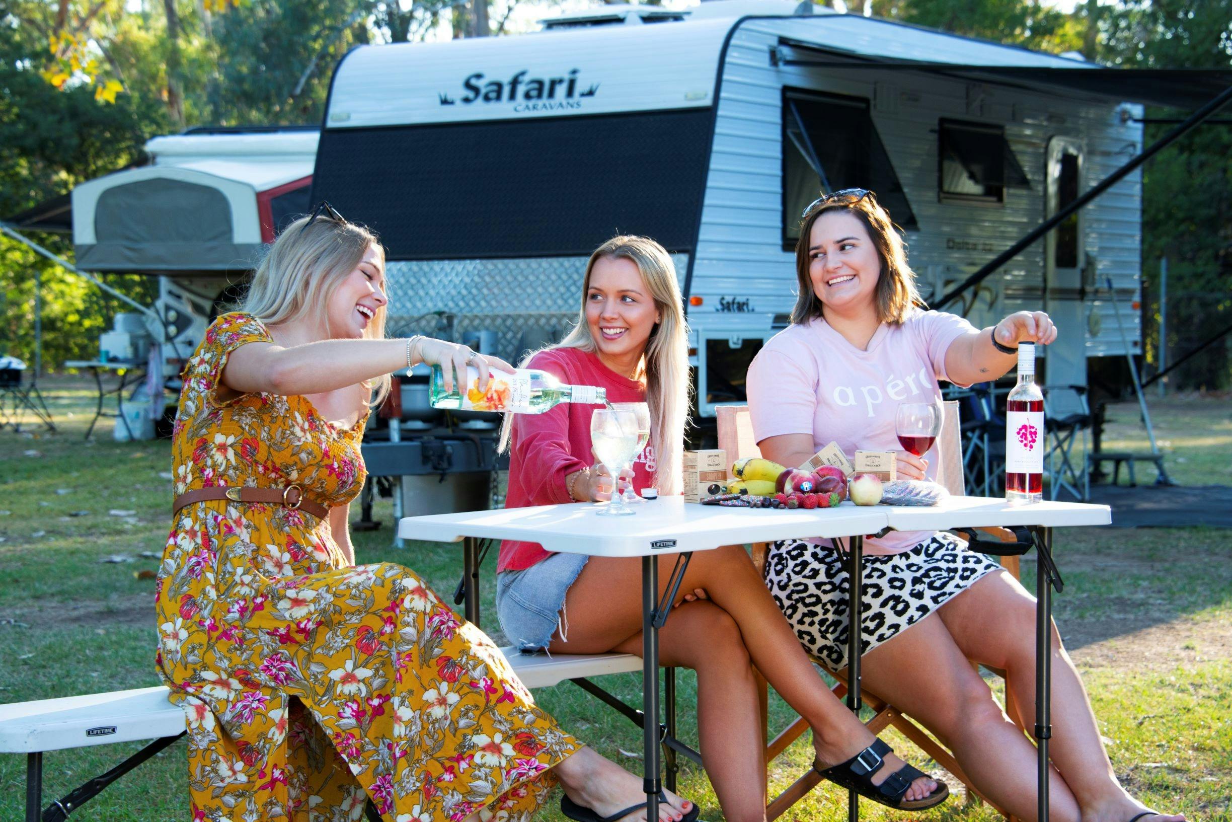 Caravanning at Ball Park Caravan Park