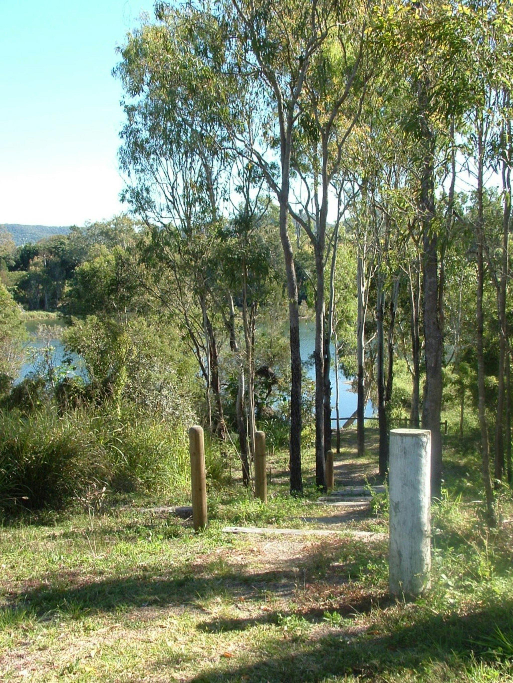 Access Path to Pioneer River, Marian Qld