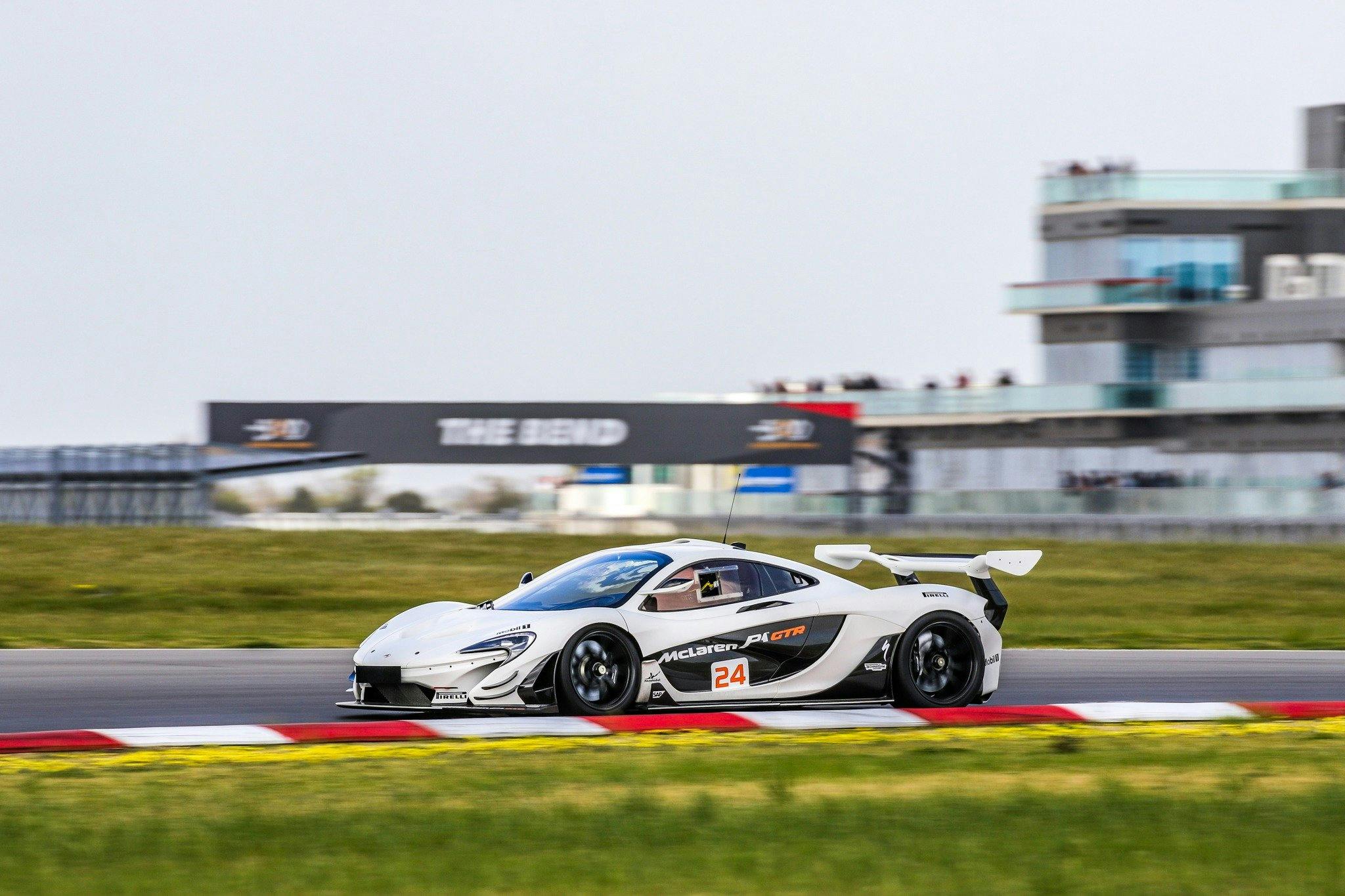 McLarenP1GTR