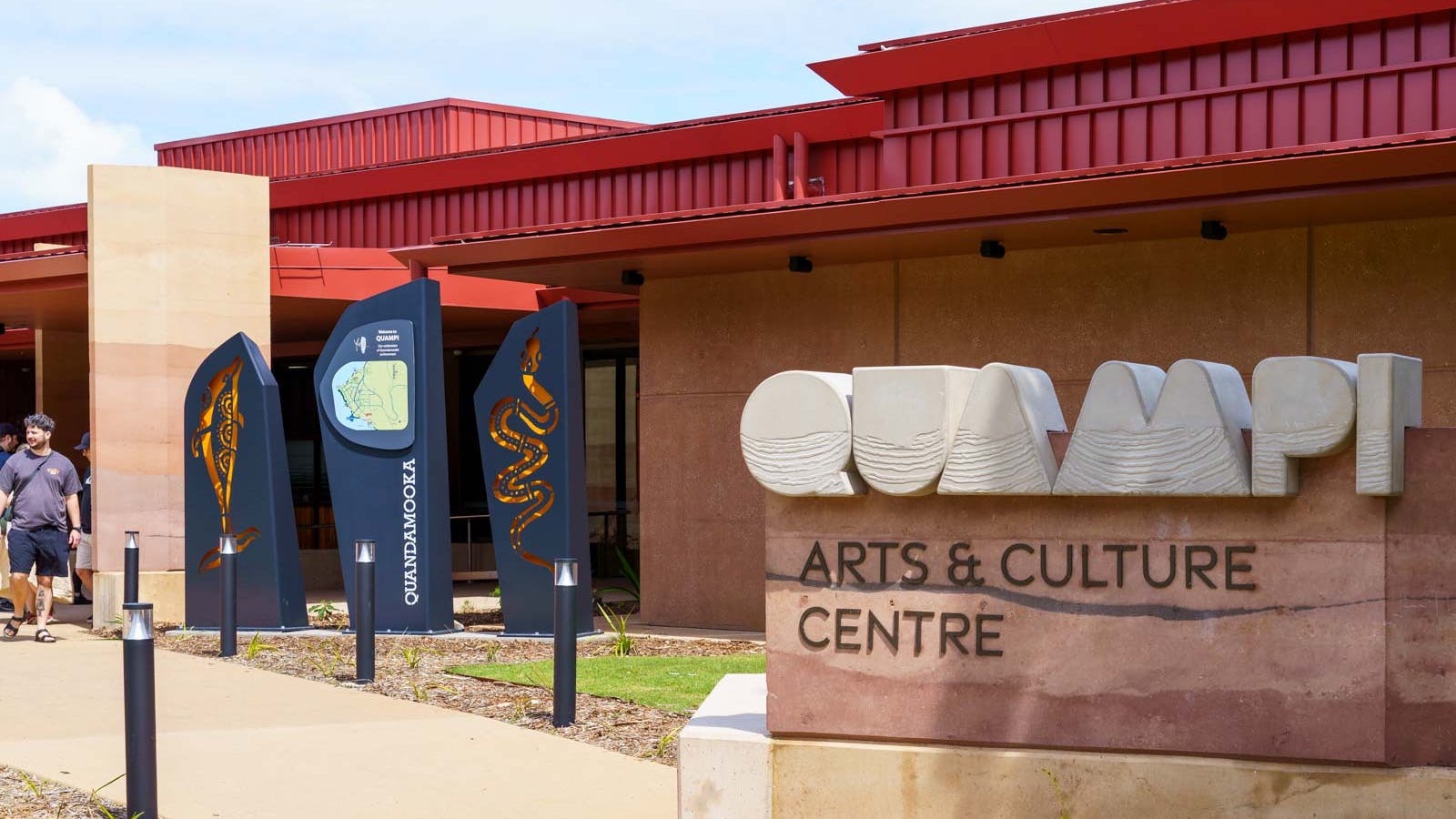 QUAMPI – Front entrance pathway leading into the centre. QUAMPI – Front entrance pathway leading into the centre.