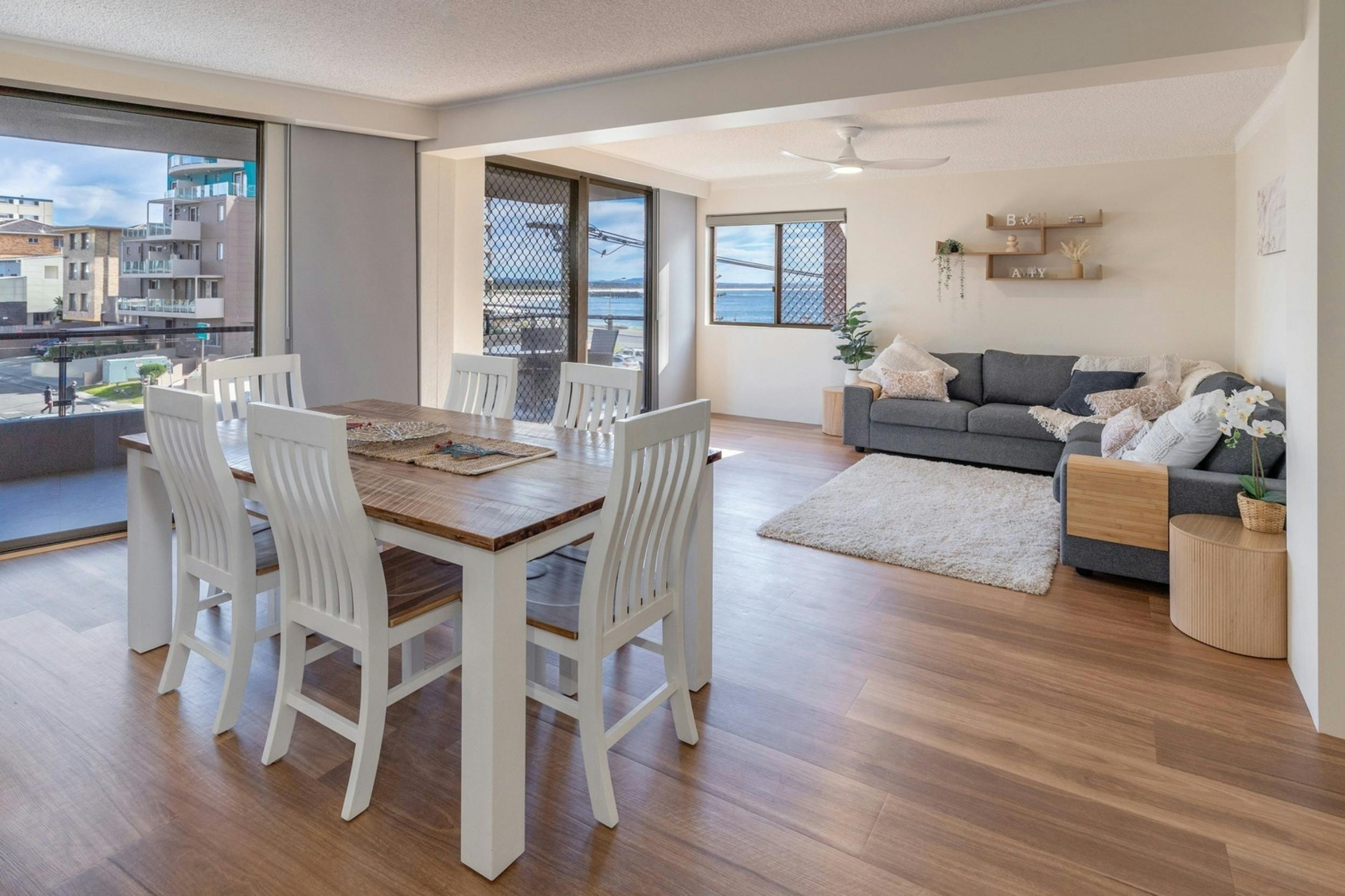 Dining and living with ocean views