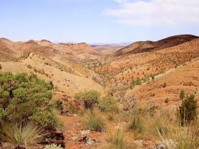 Yacca Lookout Walking Trail, Skytrek Willow Springs Station