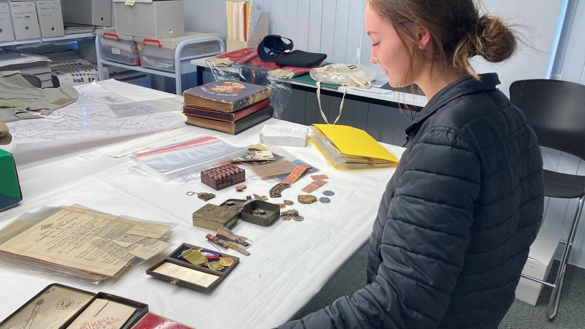 Cataloguing of items