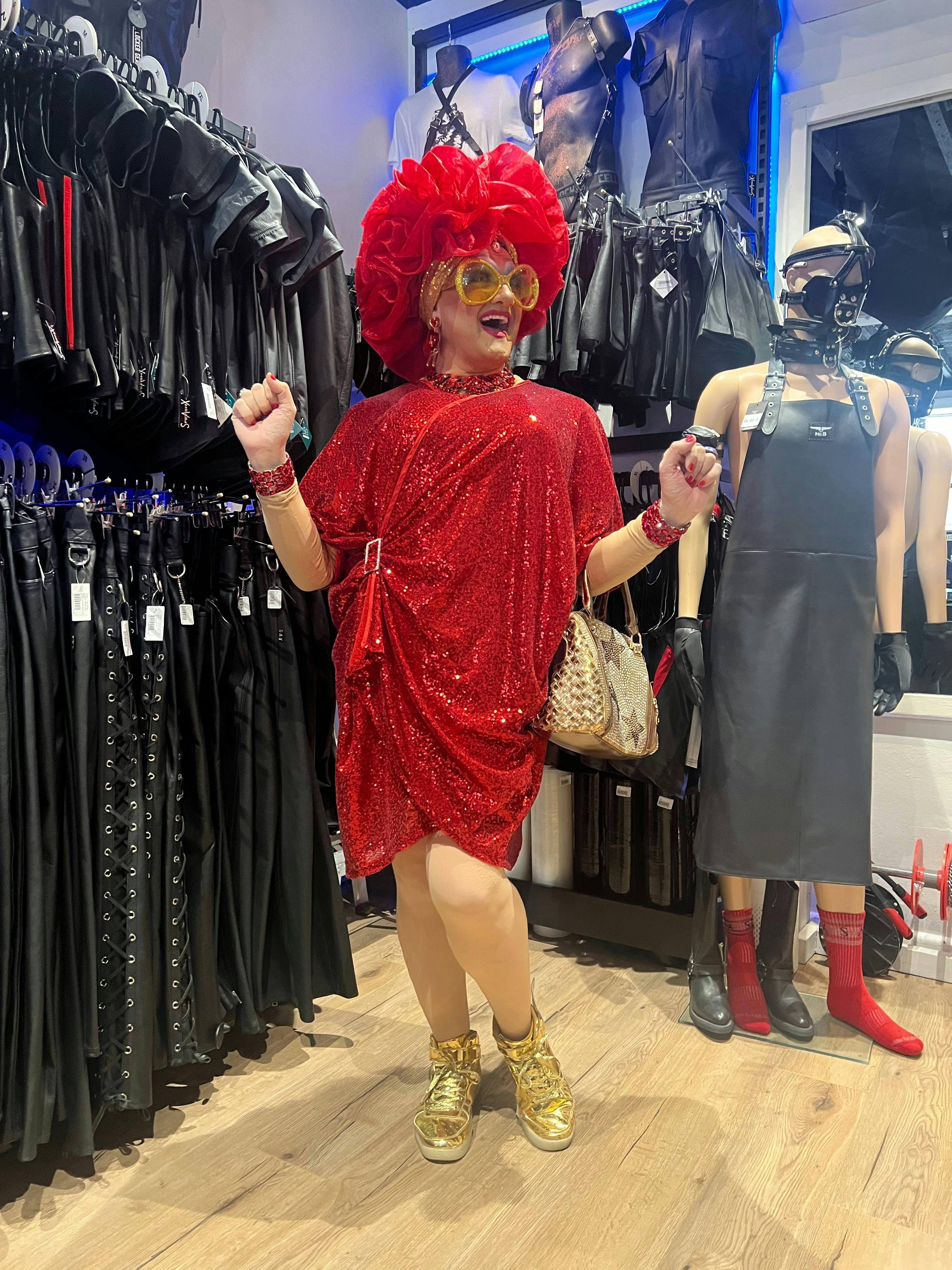 Drag Queen Walking Tour - Sydney's LGBT District