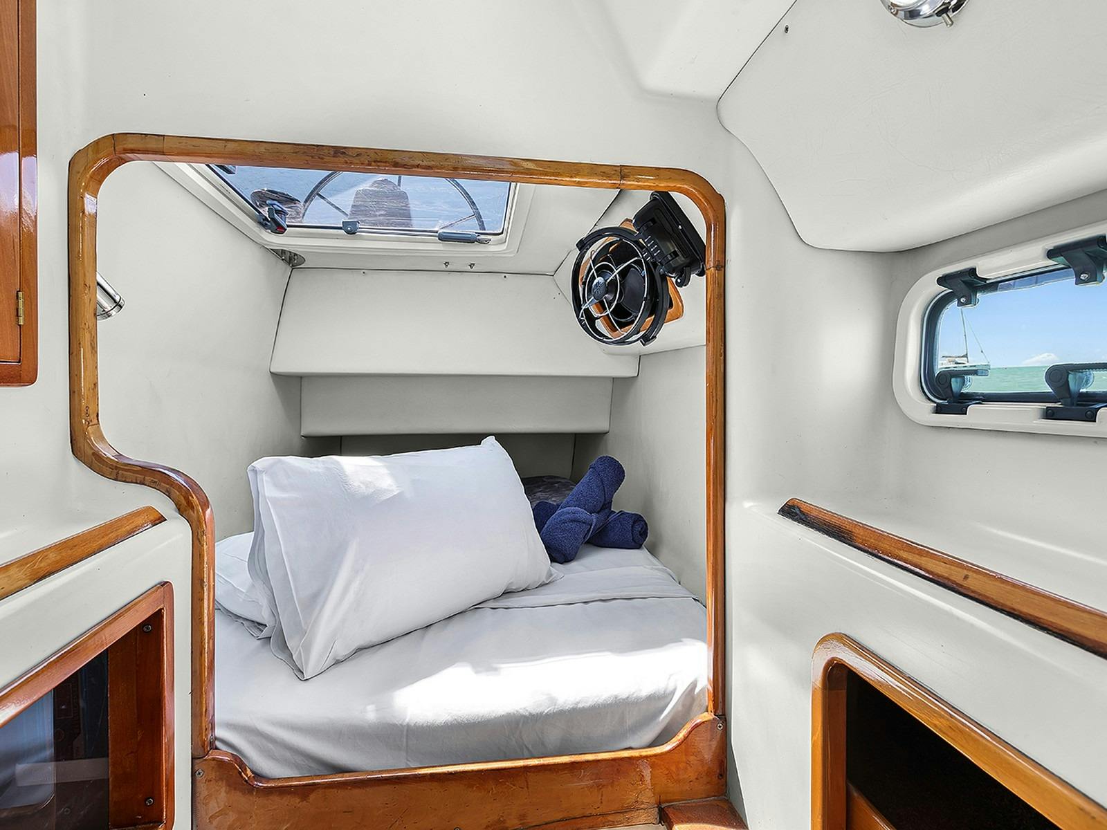 Latitude 1035 - Port aft cabin