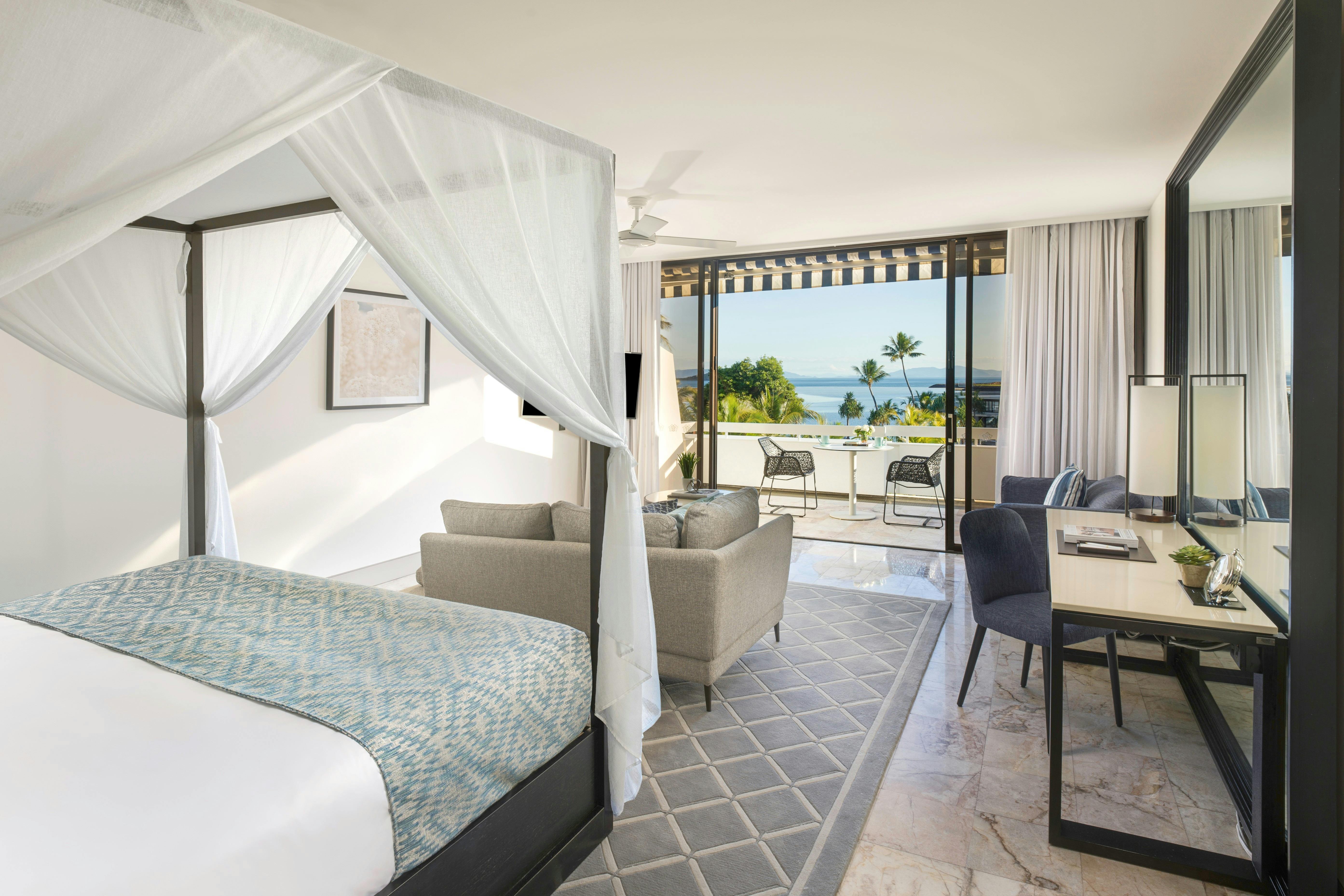 Lagoon  Ocean View King Room