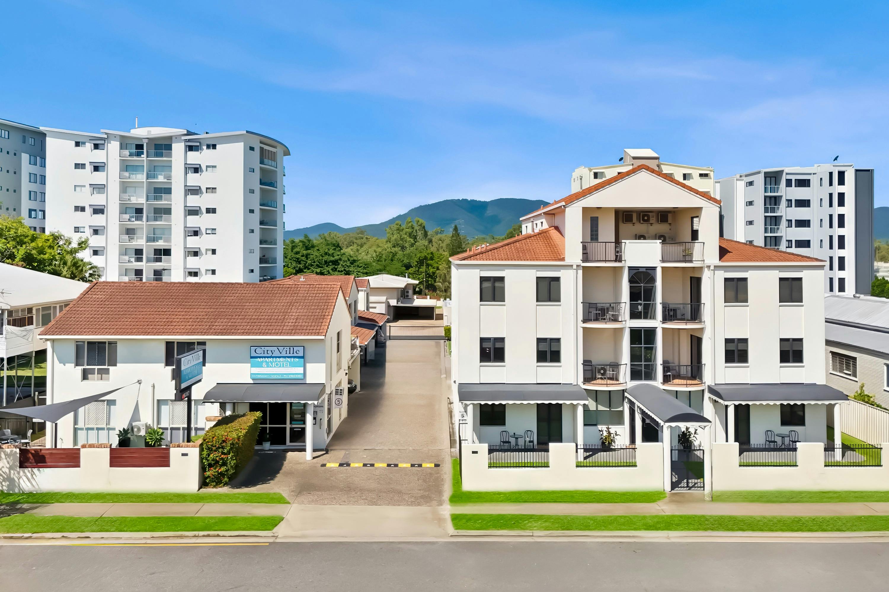 Cityville Apartments and Motel