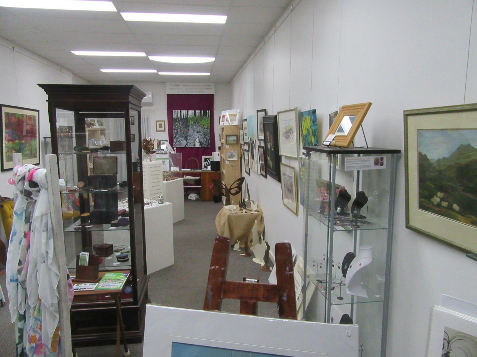 MUD Gallery