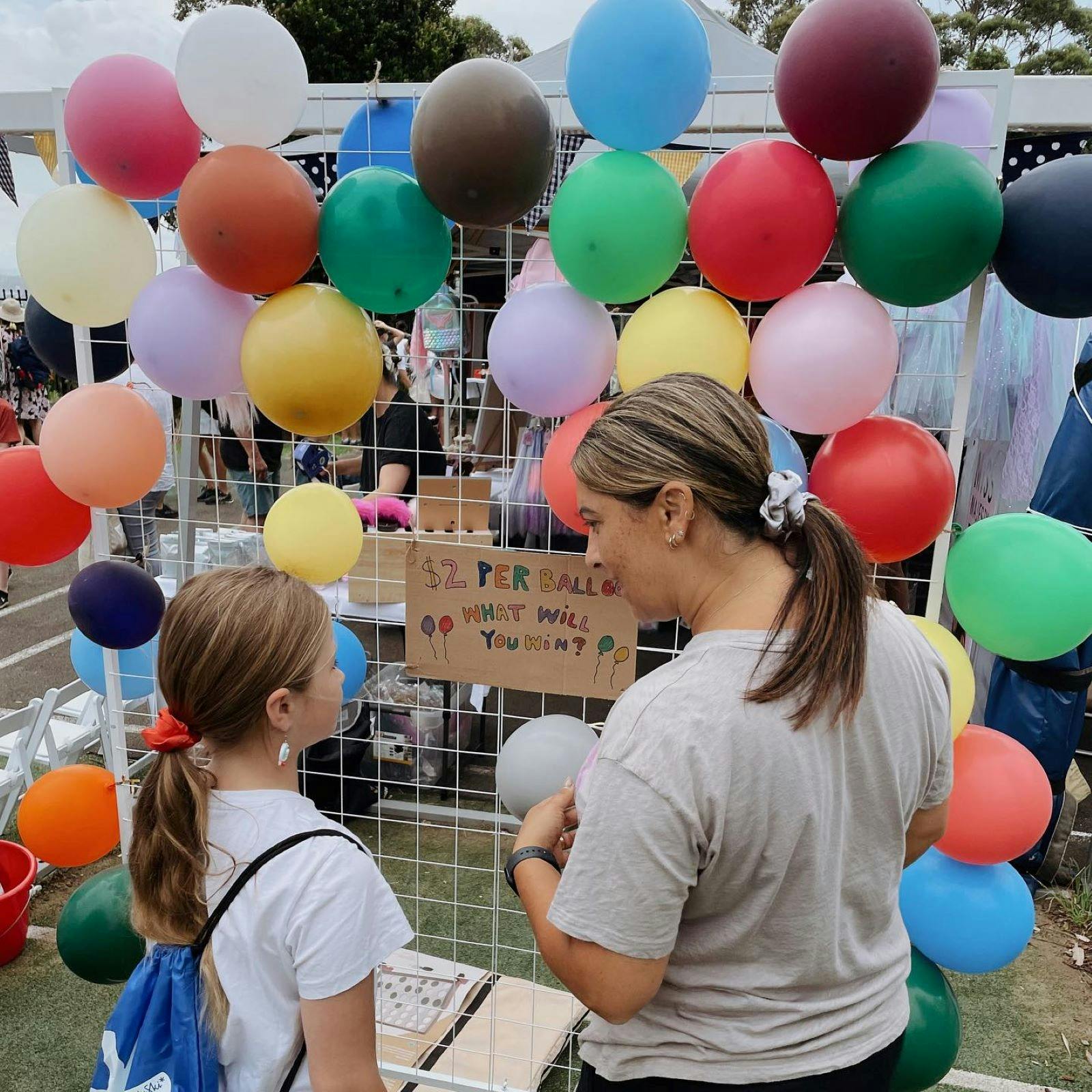 Mount Keira Christmas Markets