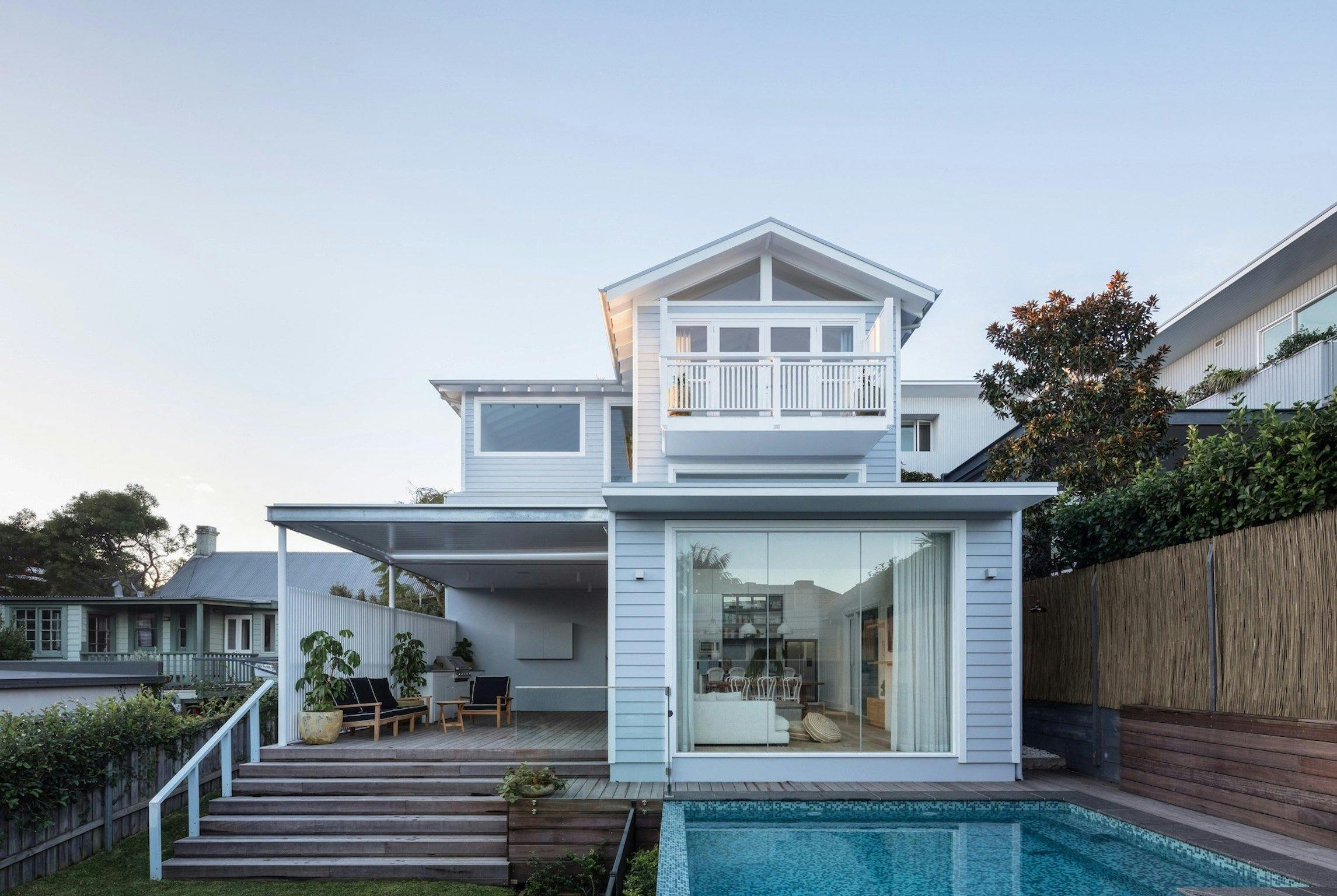 這間四臥室度假海濱別墅