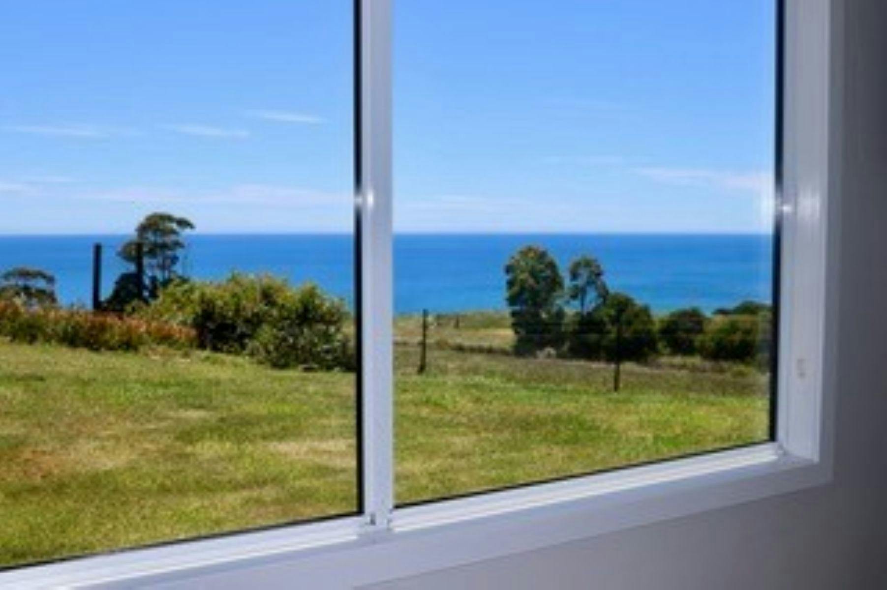 Seaside Farm Penguin