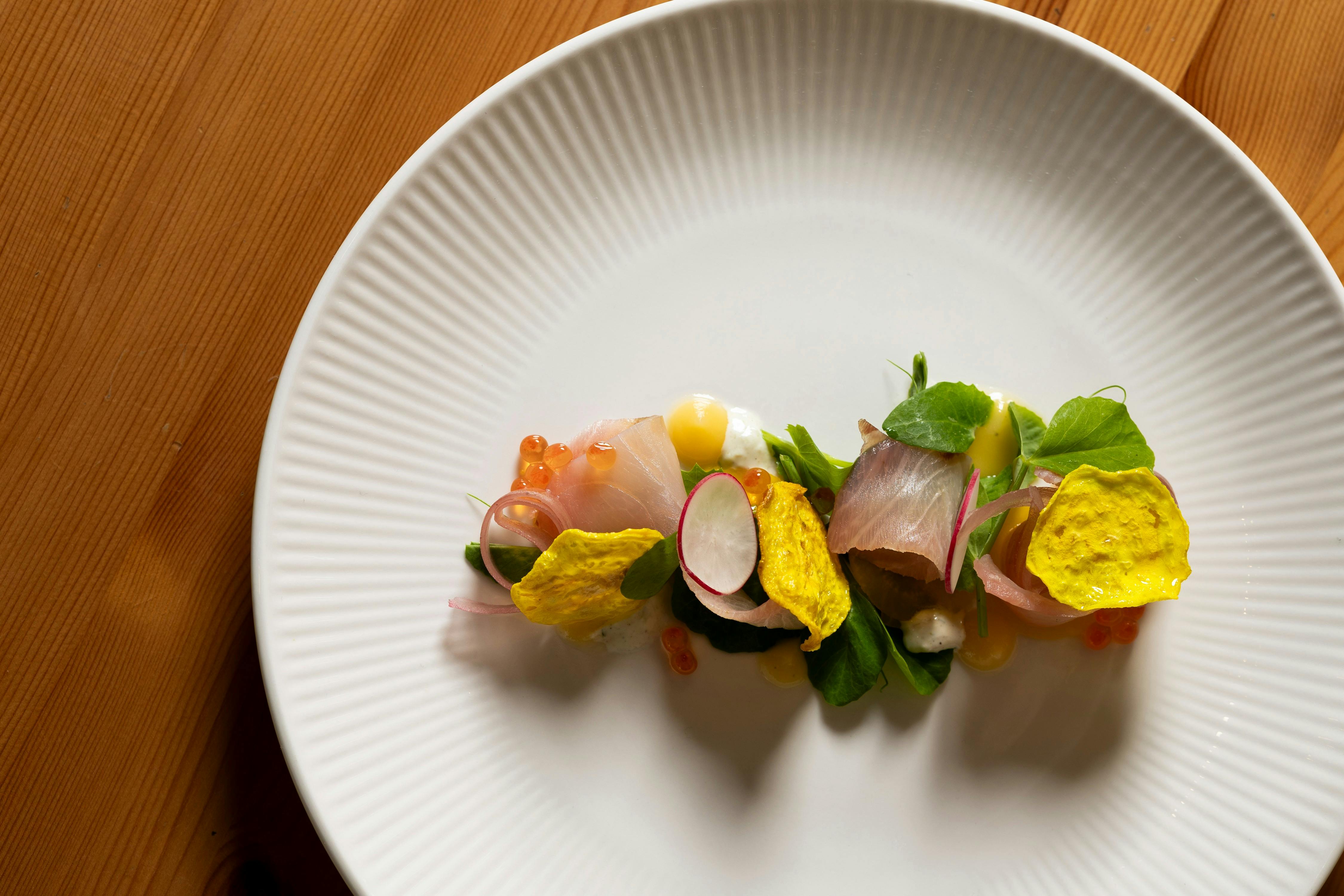 Kingfish Beetroot Gravlax (GF) Golden beetroot and cucumber cream