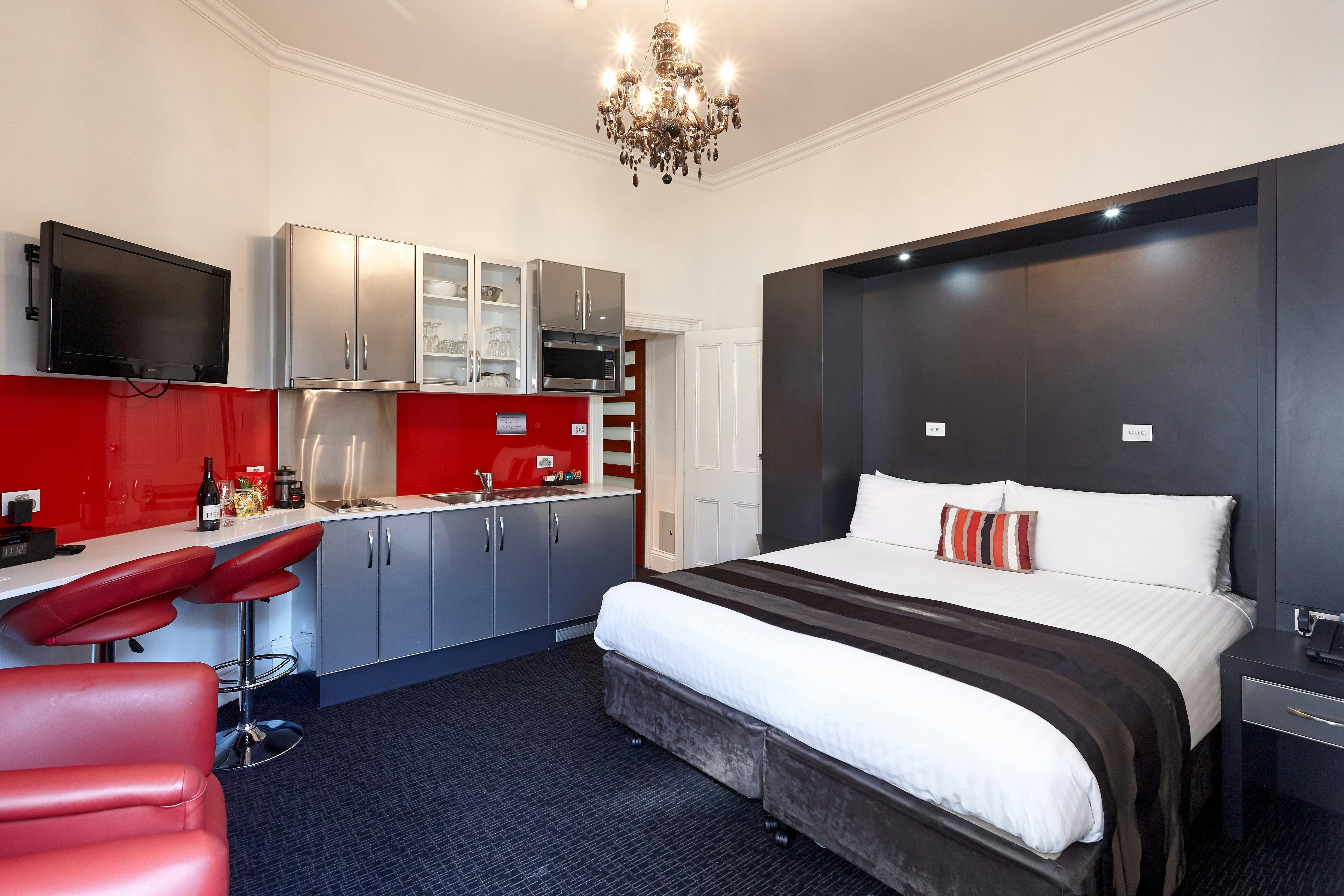 Penthouse Studio Self contained apartment