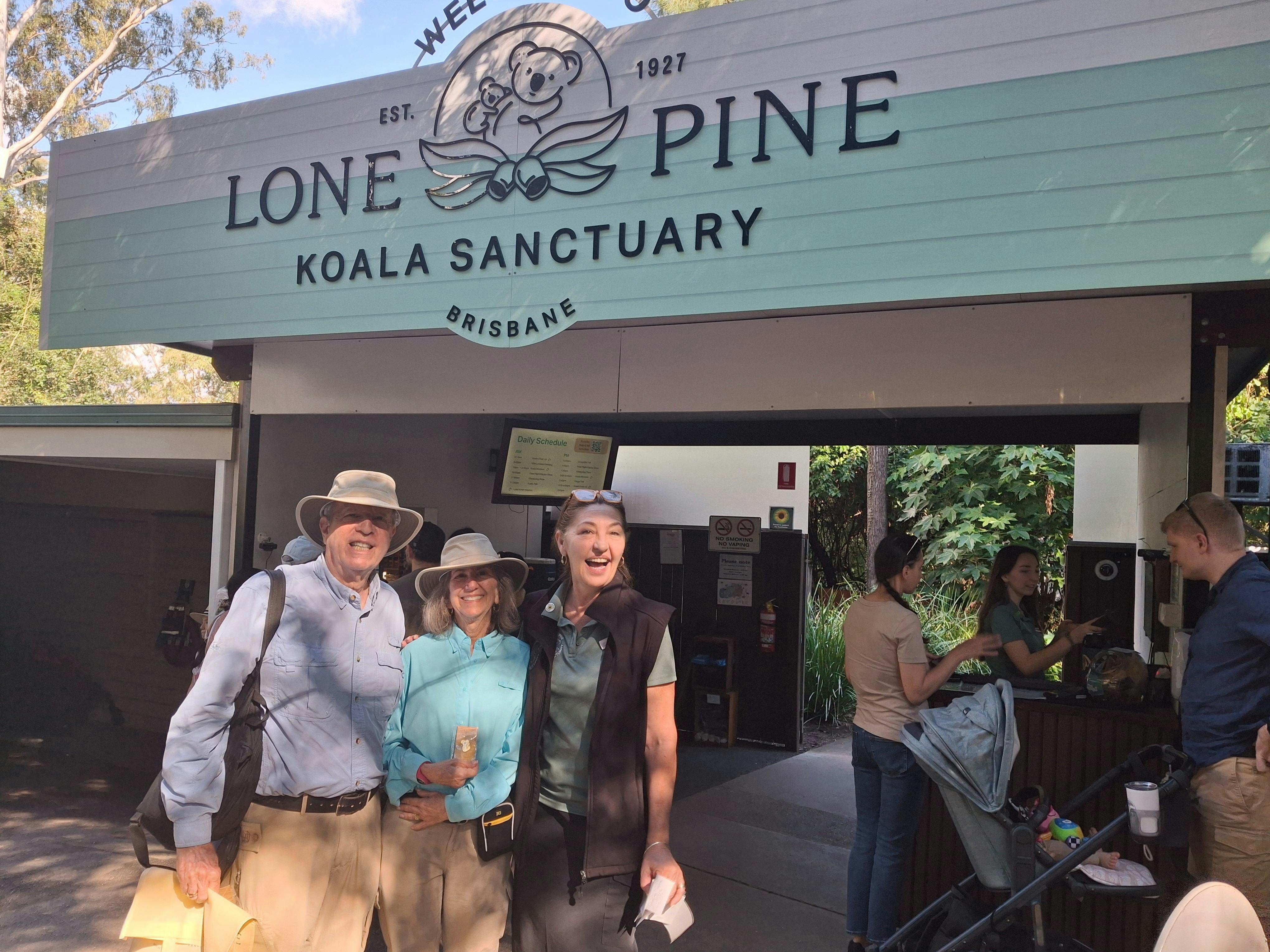 6 Hour Brisbane Private Tour: Lone Pine Koala Sanctuary, Mt. Coot-tha, Queen Street Mall etc.