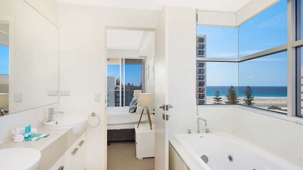 En-suite Bathroom En-suite Bathroom