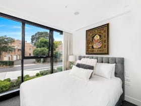 Serviced Apartment in Canberra City - Metropol 233