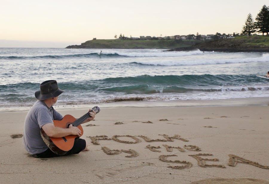 KIAMA FOLK by the SEA