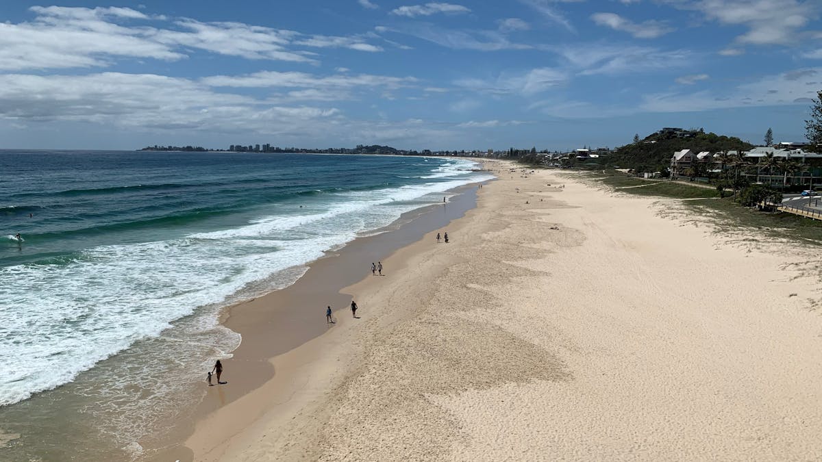Charter Tour Destination - Currumbin Beach