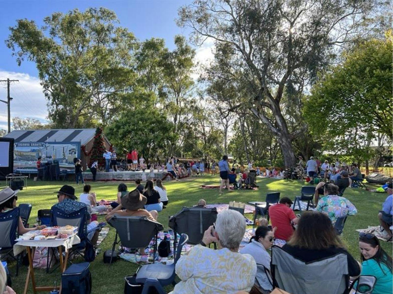 Eugowra Carols by the Creek