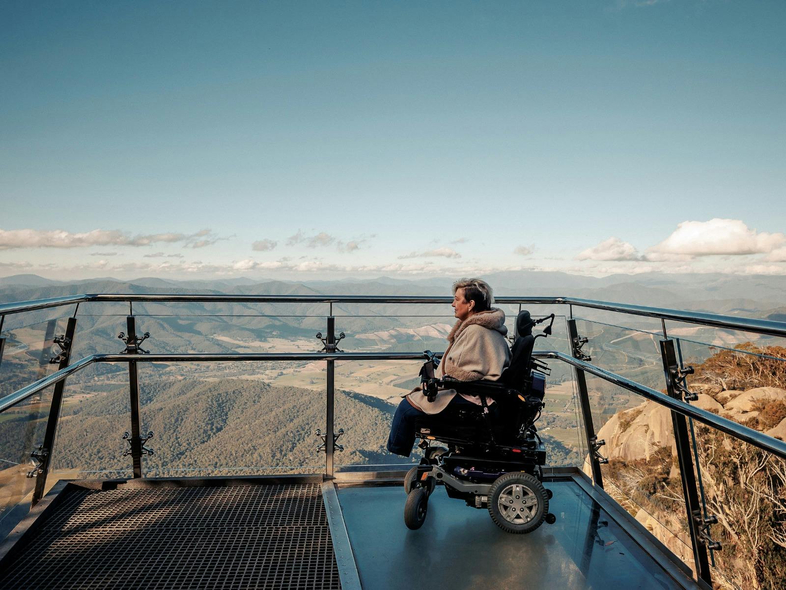 The Gorge Lookout and Chalet - Accessible