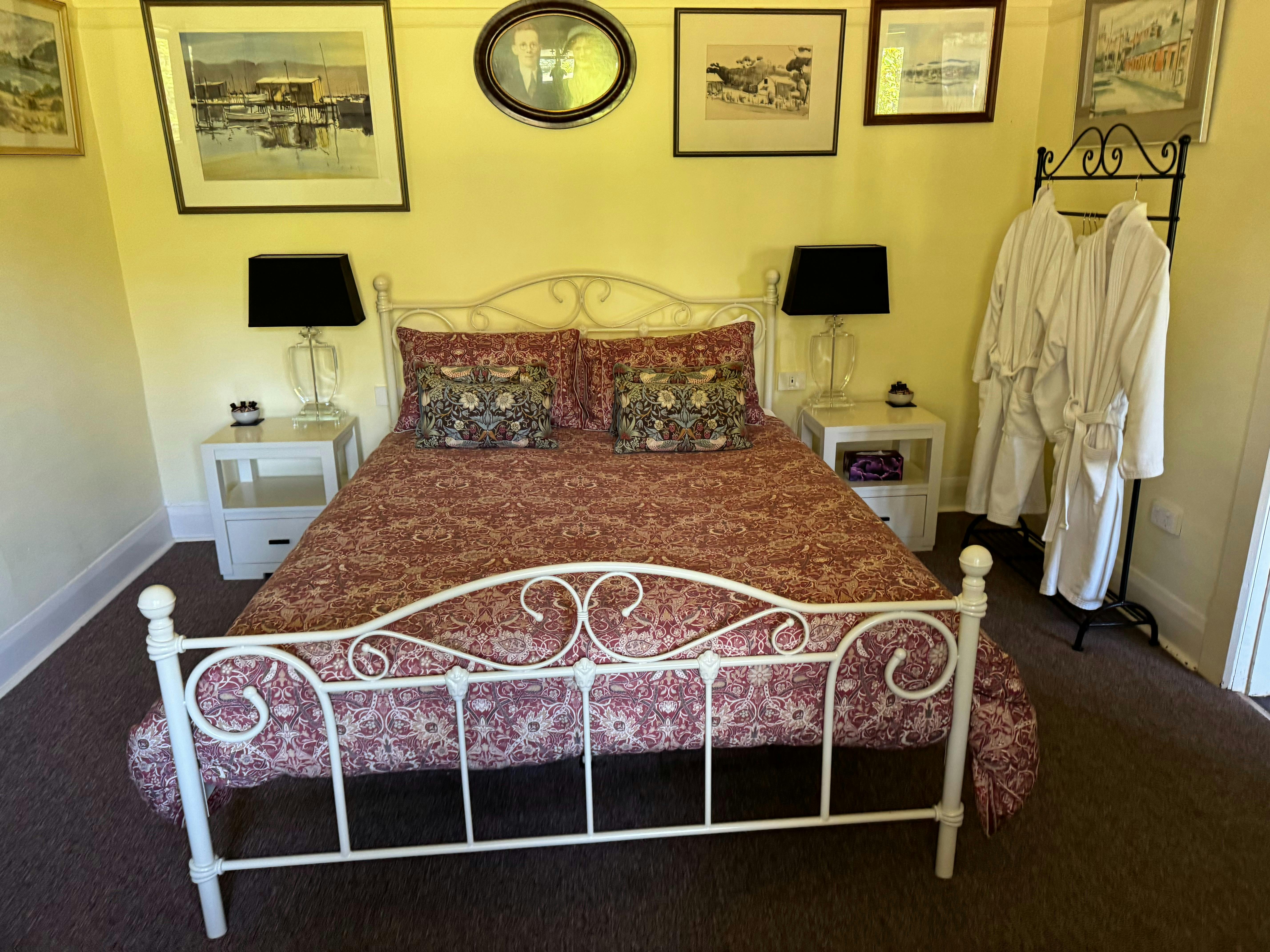 Helen & Beth Room