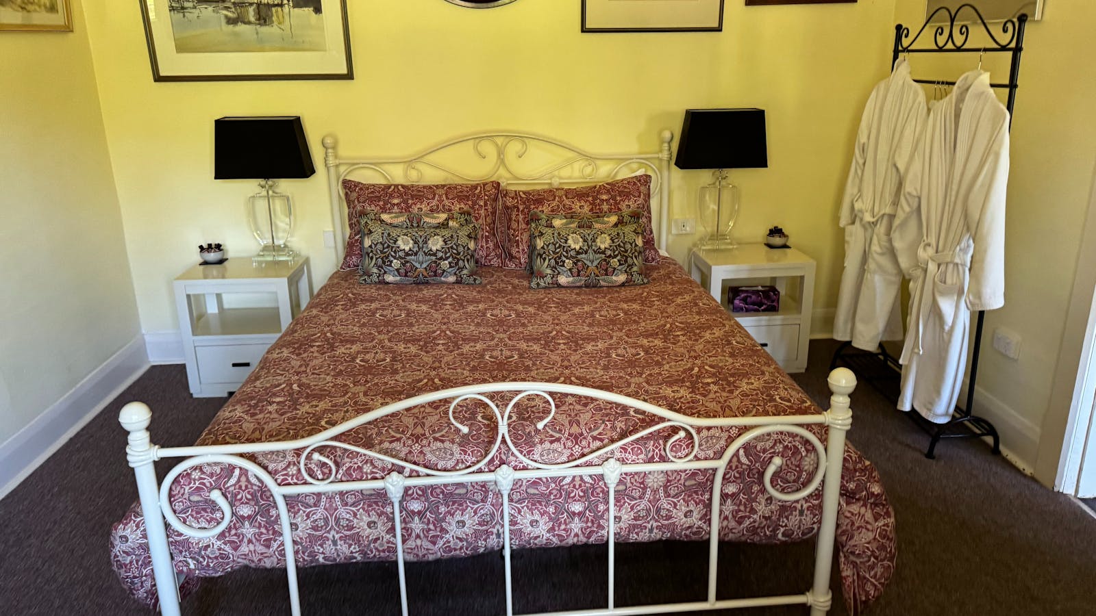 Helen & Beth Room
