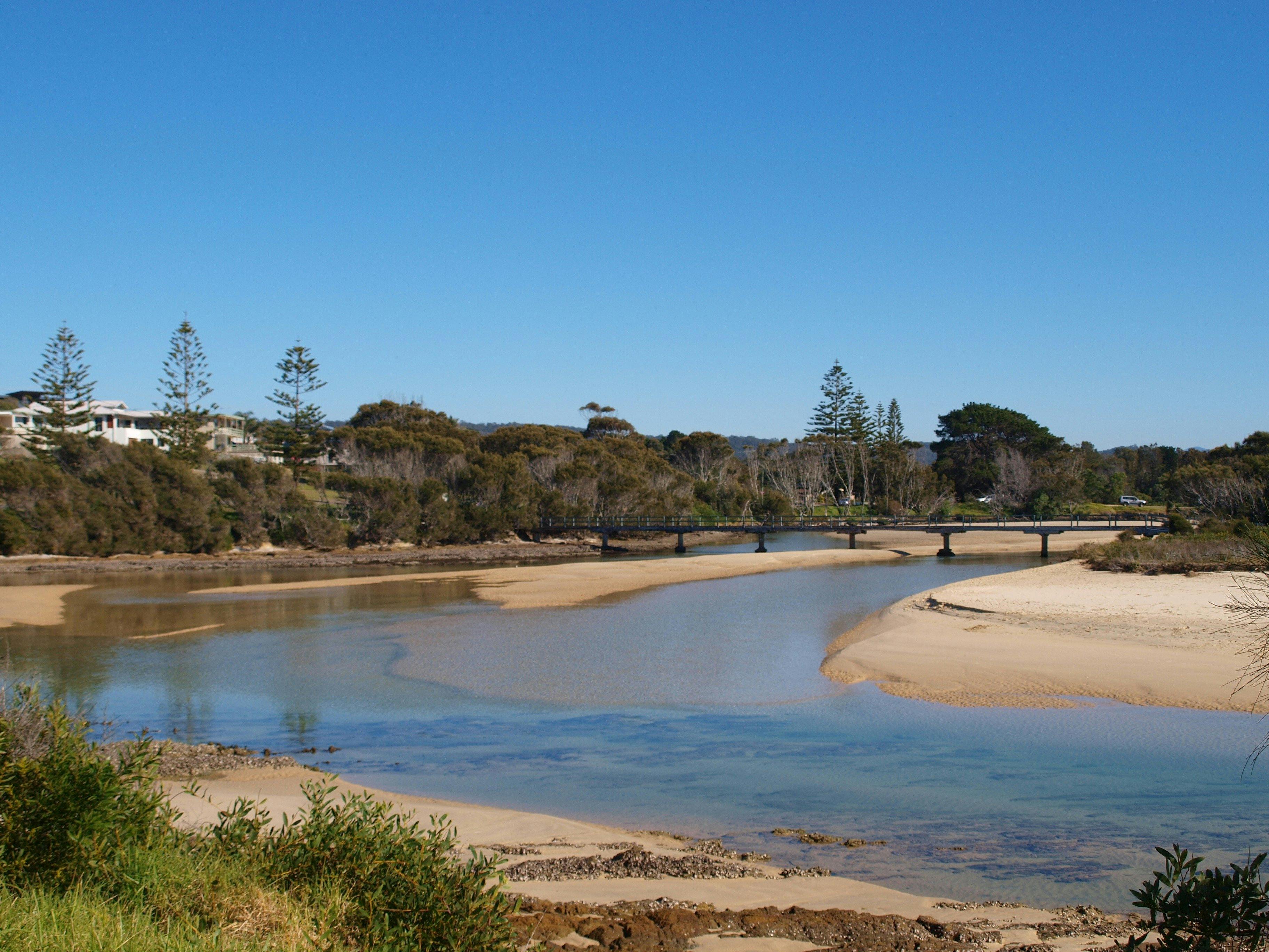 Lake Entrance Dalmeny