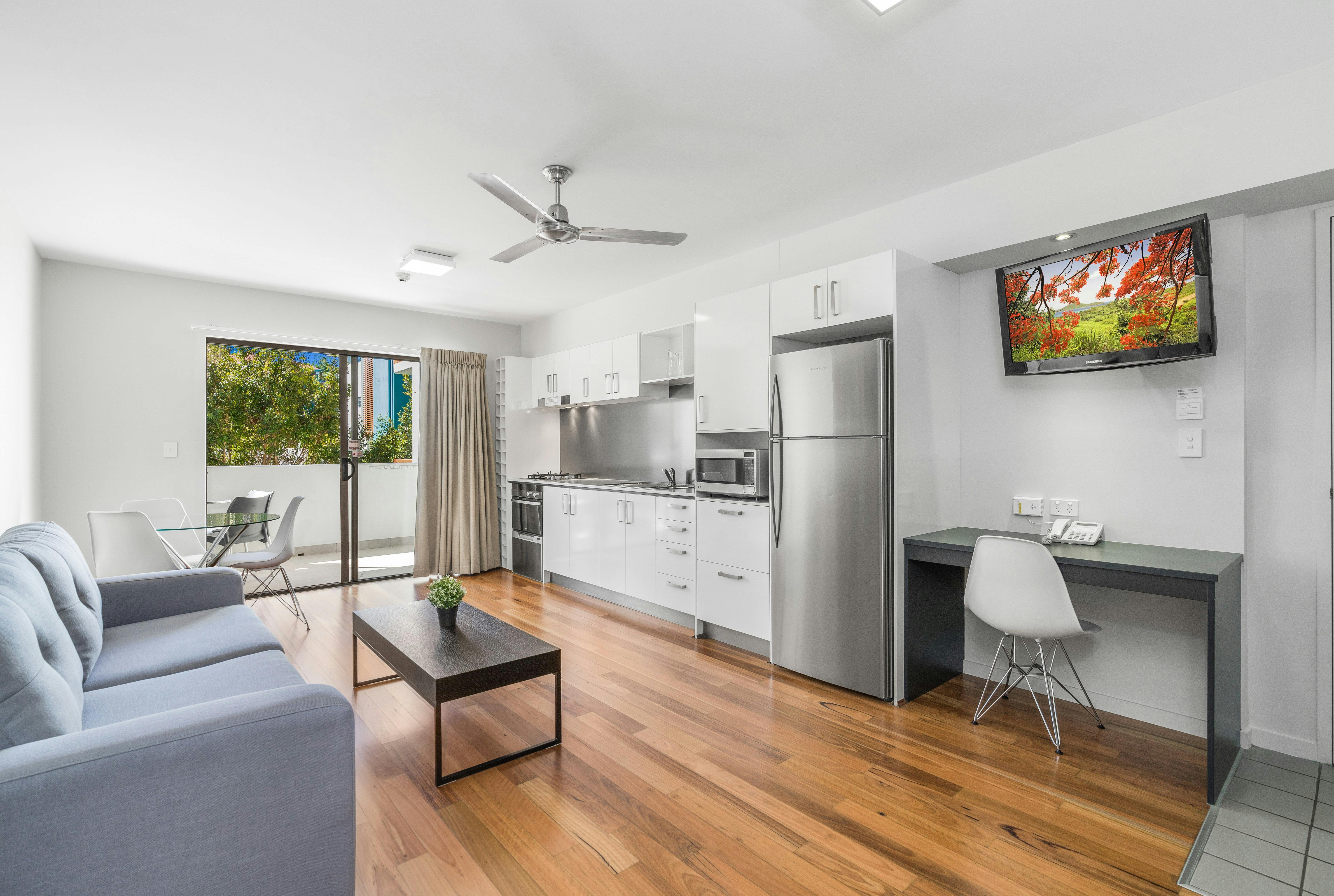 1 Bedroom Suite