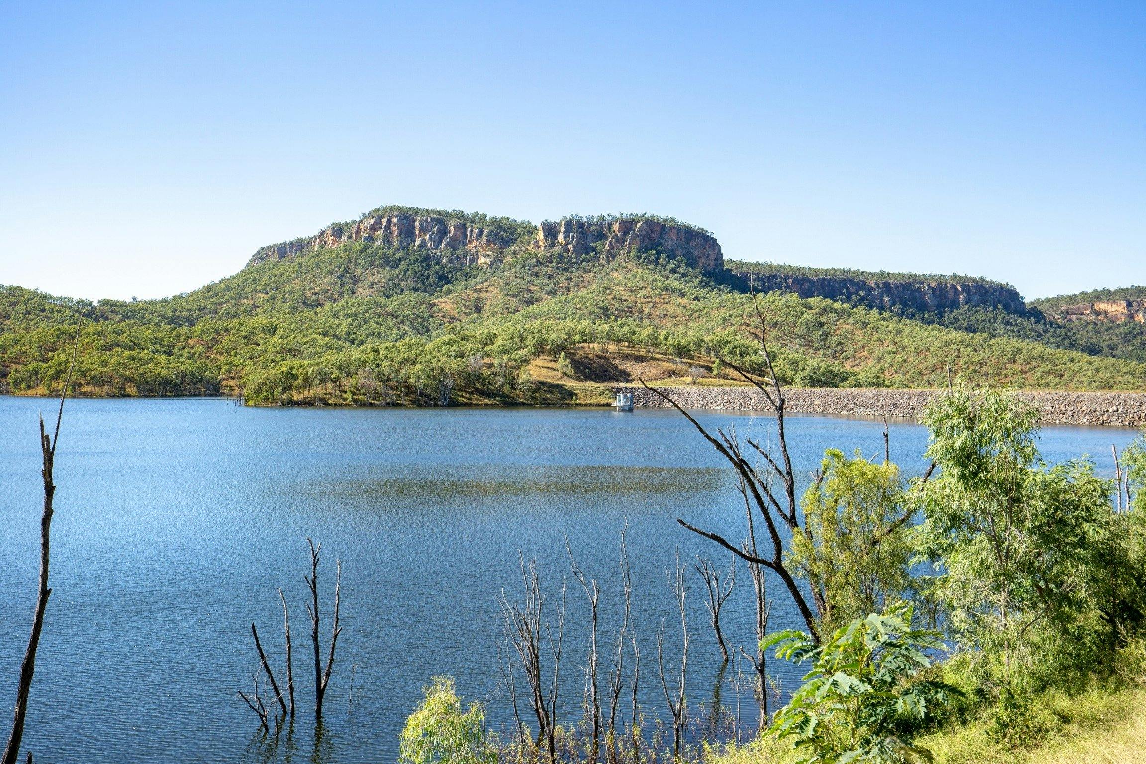 Lake Cania with mountain view in the background