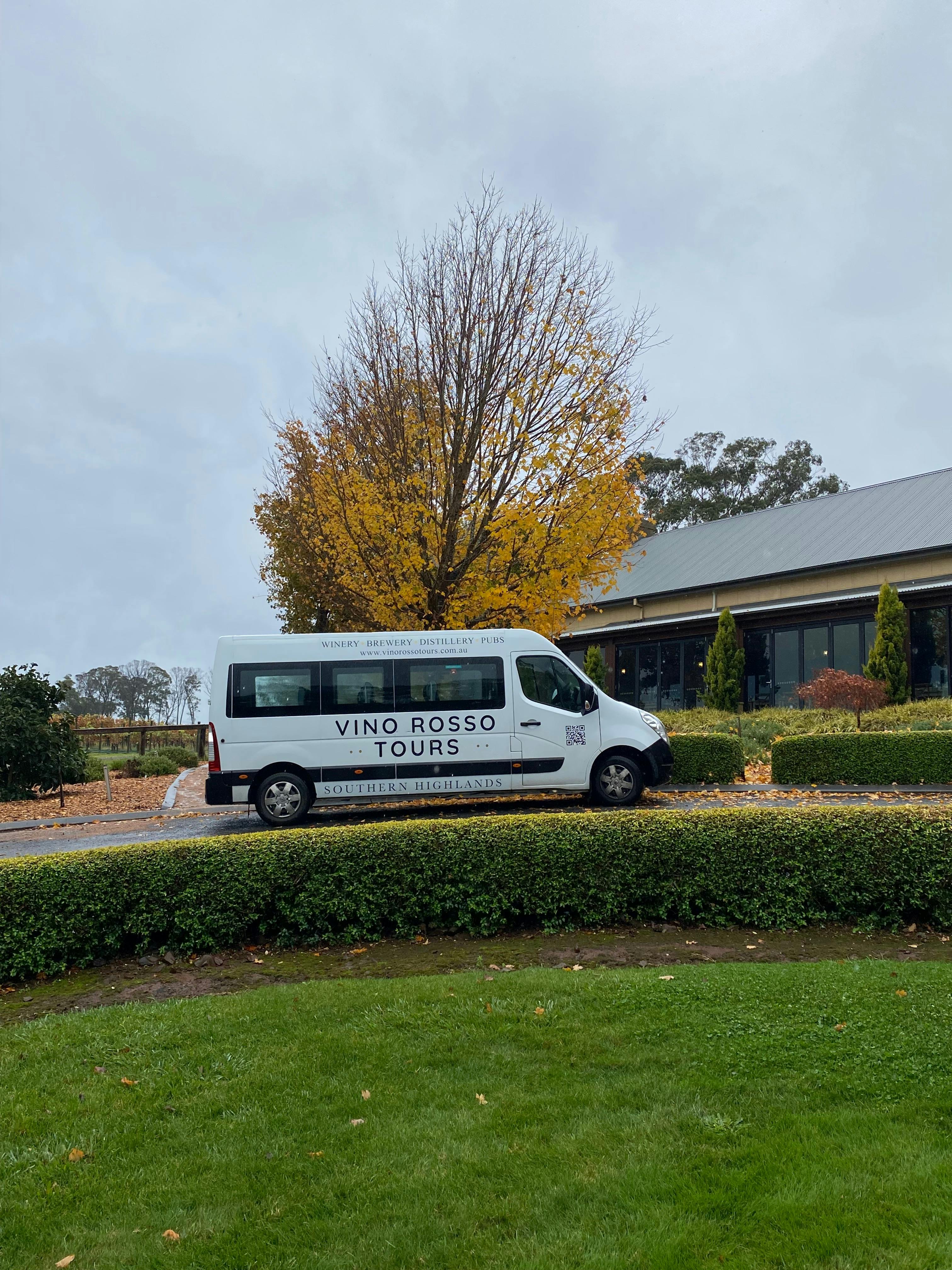 Southern Highlands Wine Tour -  Autumn. Vino Rosso Tours.