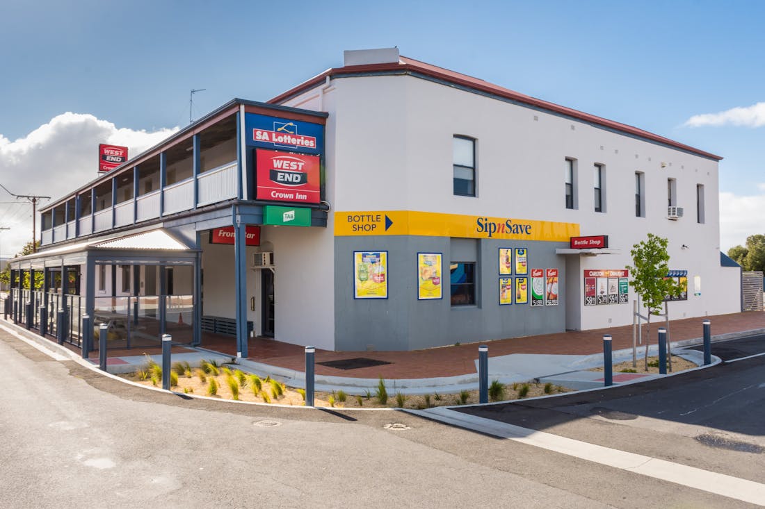 Crown Inn Kingston Kingston Se, Food and Drink South Australia