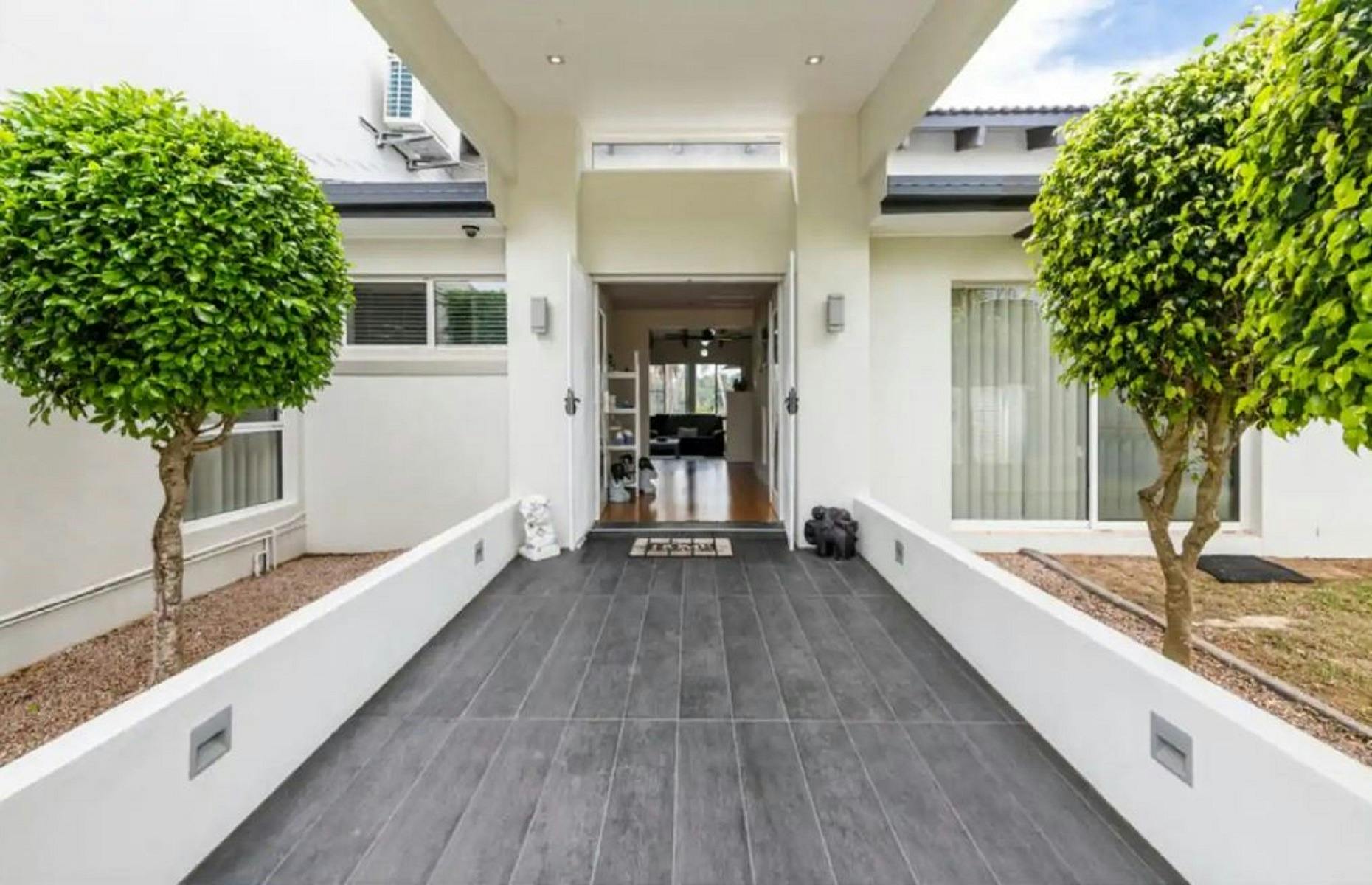 클래런스 리버 하우스