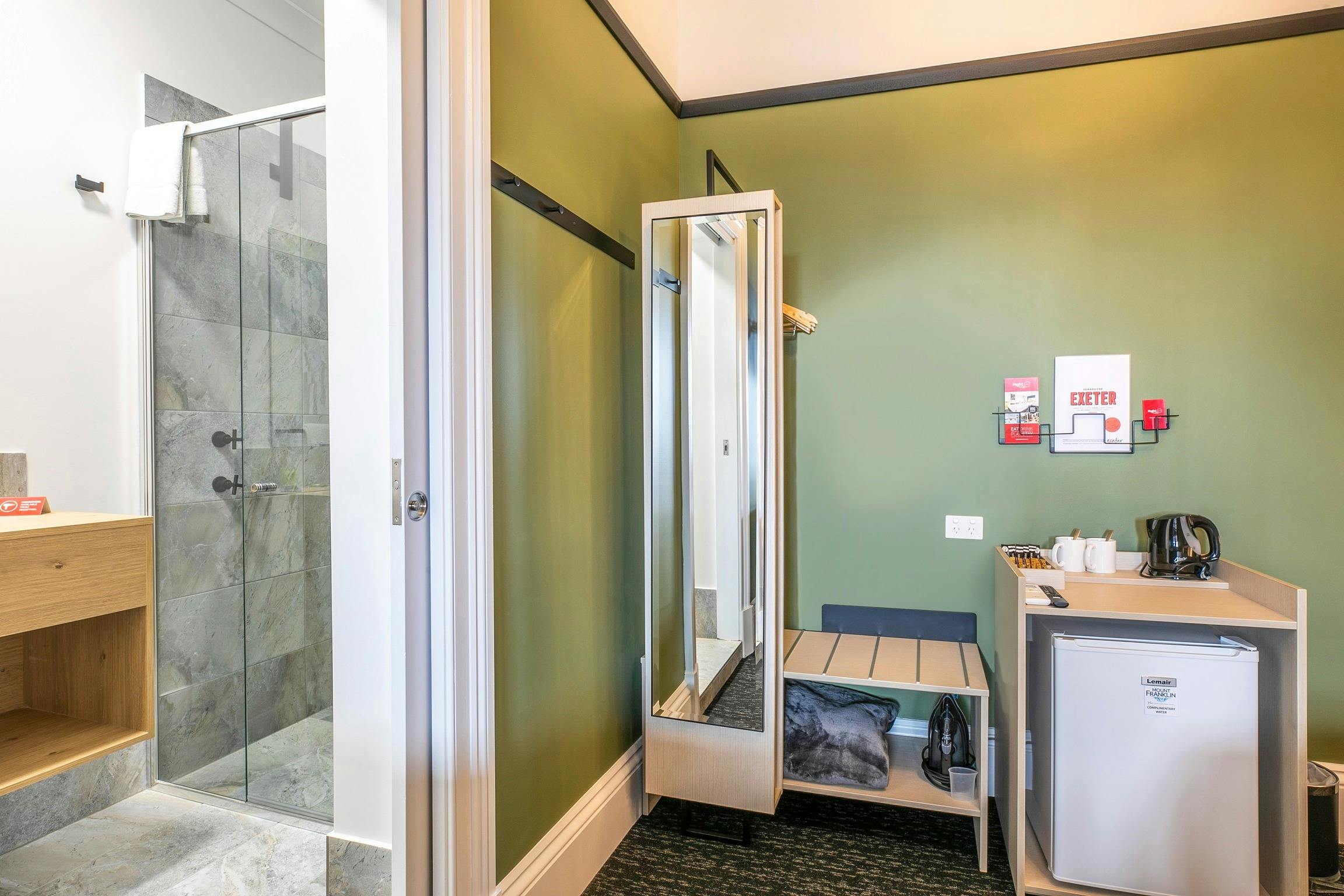 Nightcap at Exeter Hotel